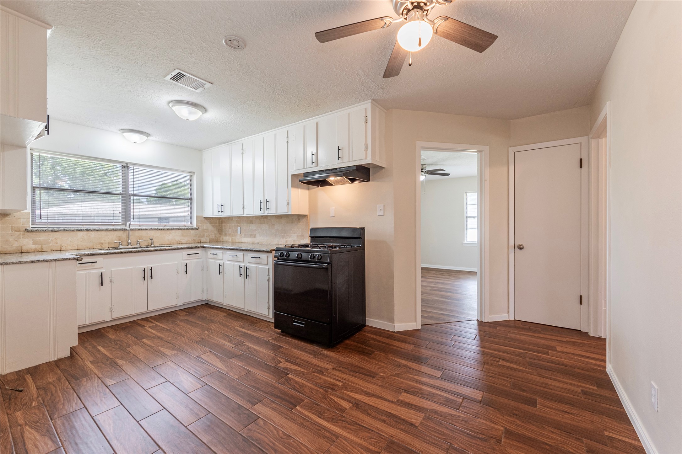 524 Delta Street, Pasadena, TX 77506