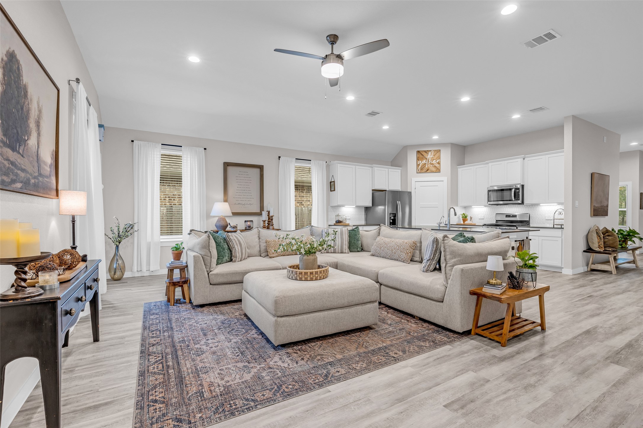 1569 Oakdale Crest Drive, Montgomery, TX 77316