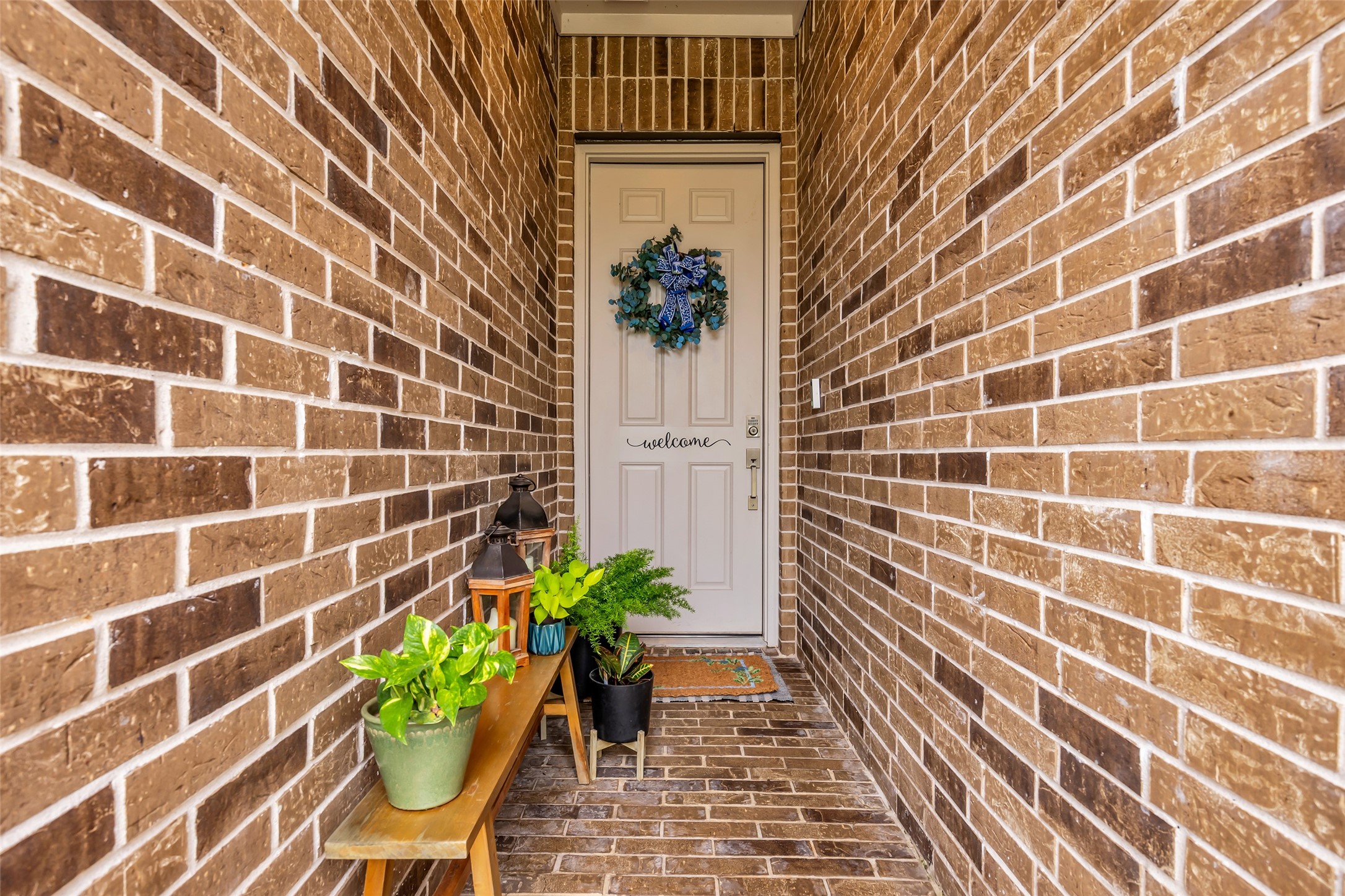 1569 Oakdale Crest Drive, Montgomery, TX 77316