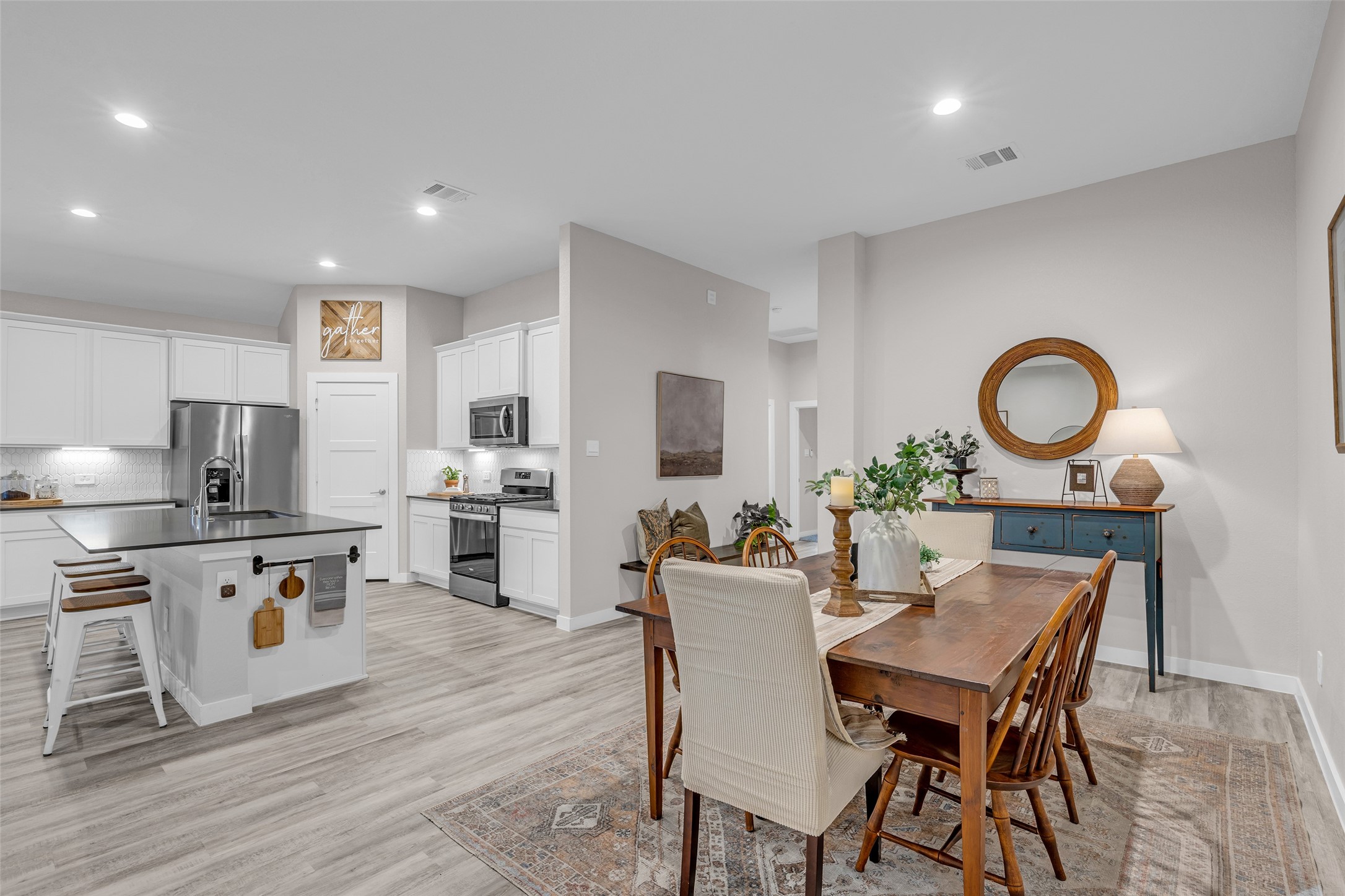 1569 Oakdale Crest Drive, Montgomery, TX 77316