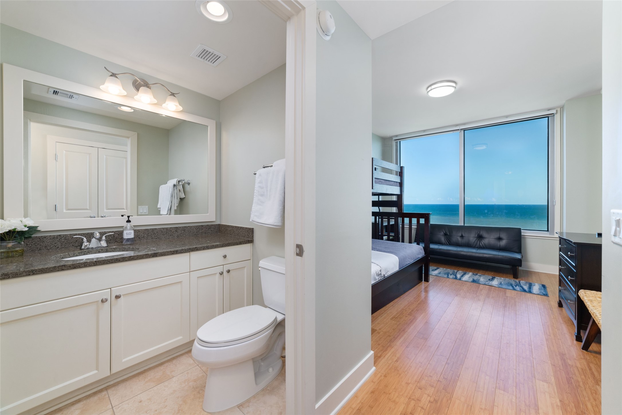 801 E Beach Drive, #TW1004, Galveston, TX 77550