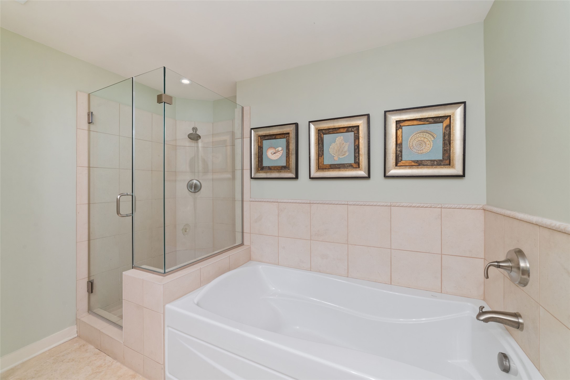 801 E Beach Drive, #TW1004, Galveston, TX 77550