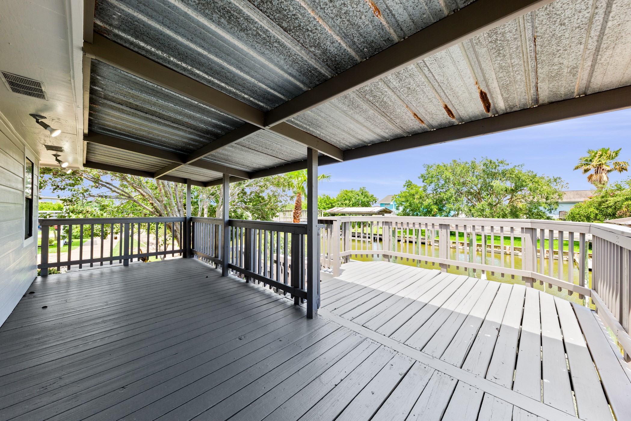 1115 Sunset, San Leon, TX 77539