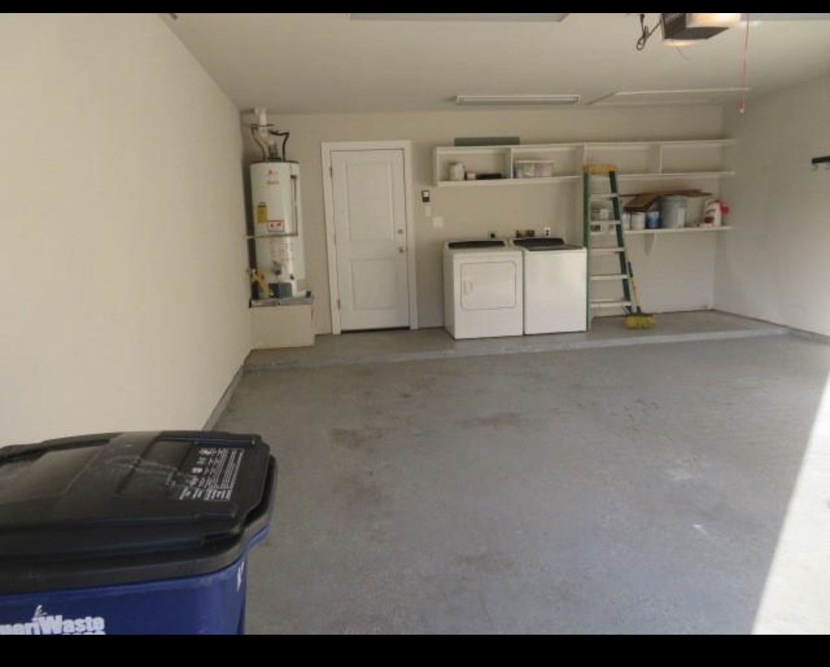 Garage Garage