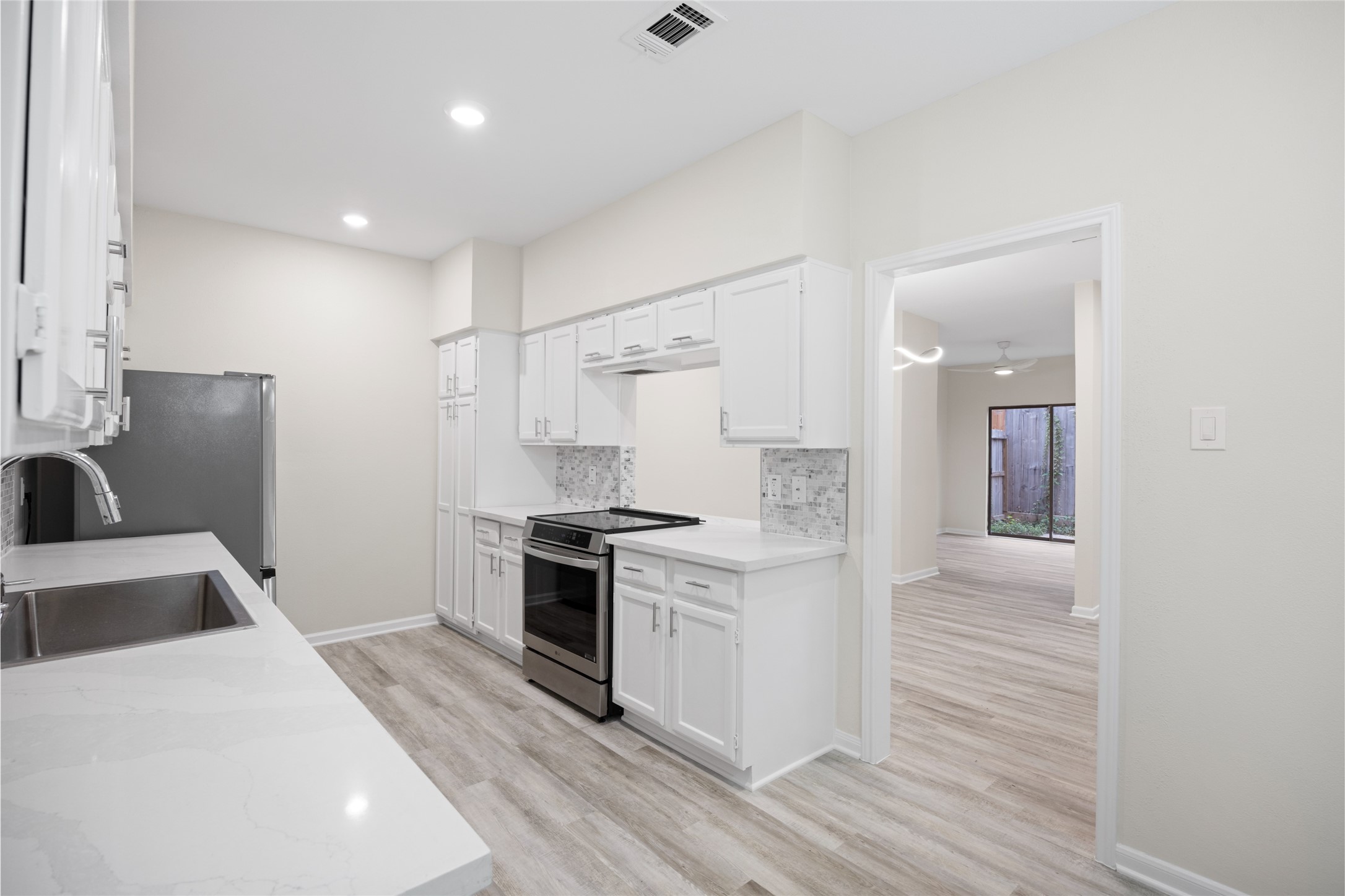 2668 Bering Drive, #2668, Houston, TX 77057