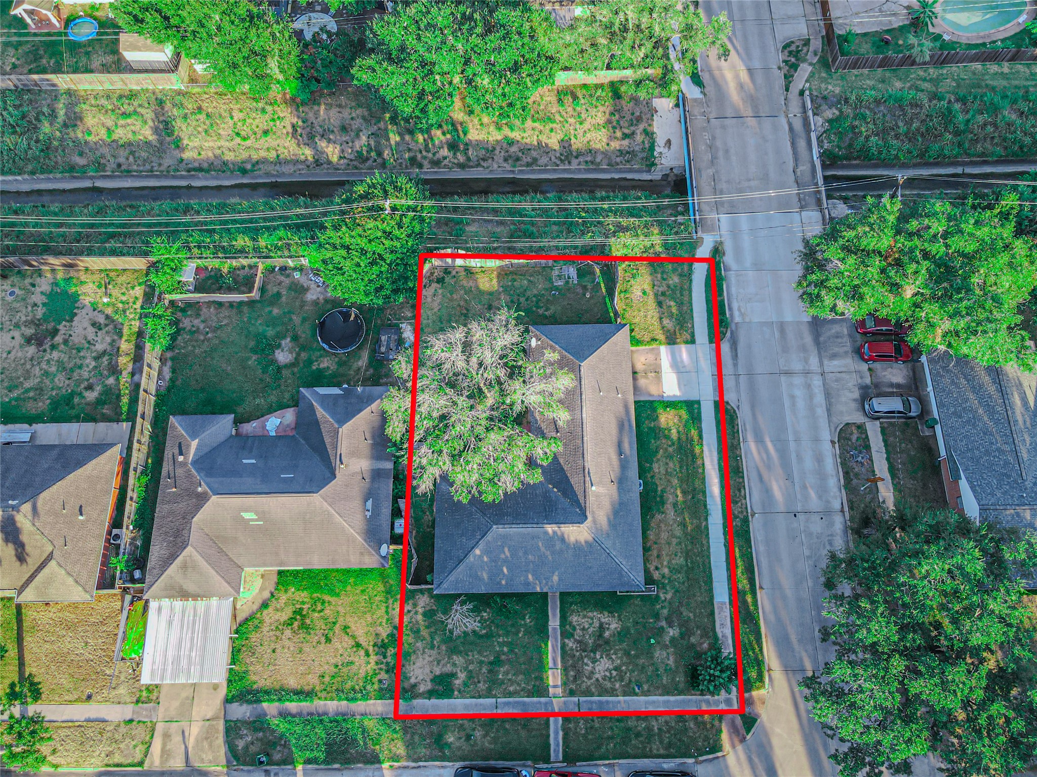 607 Yorkshire Avenue, Pasadena, TX 77503