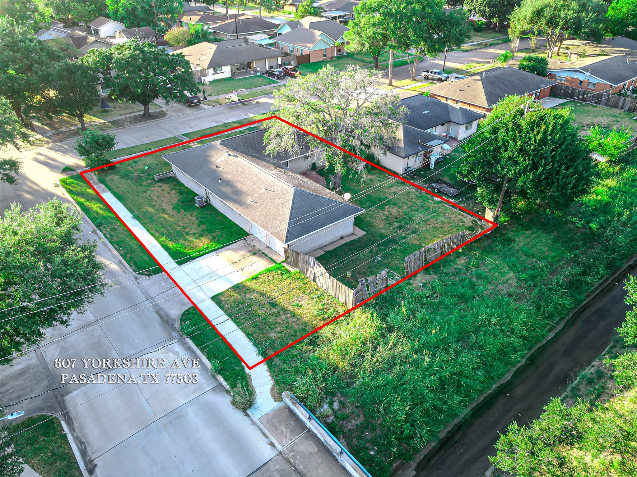 607 Yorkshire Avenue, Pasadena, TX 77503