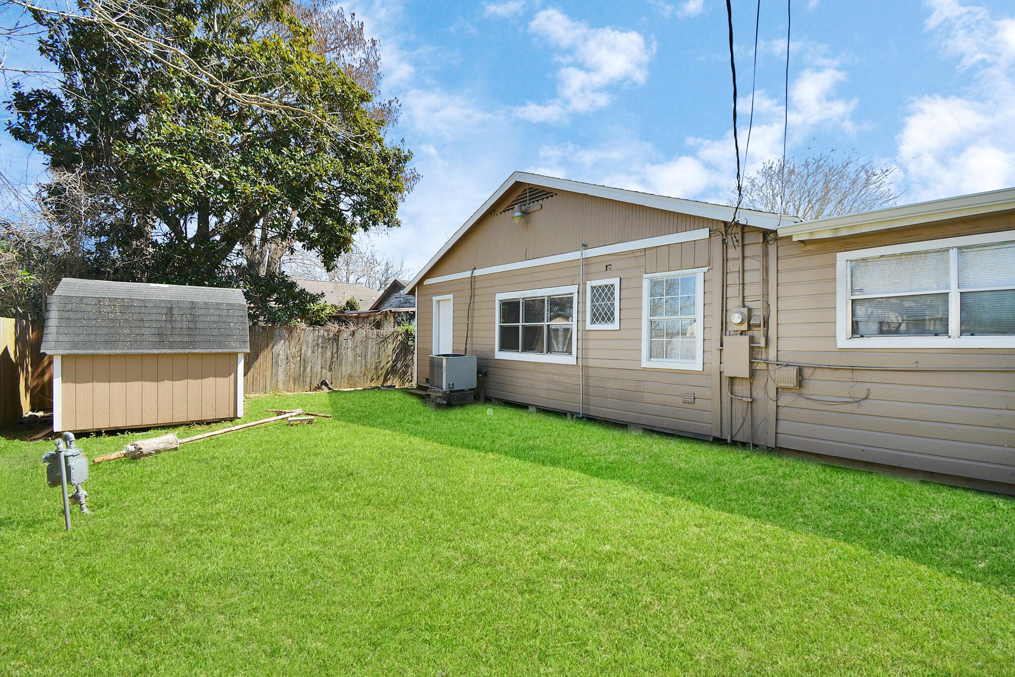 6618 Anderson Street, Texas City, TX 77591