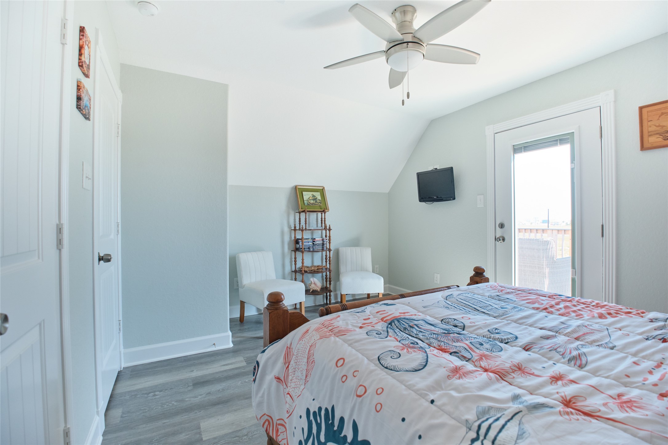 104 Pompano Lane, Surfside Beach, TX 77541