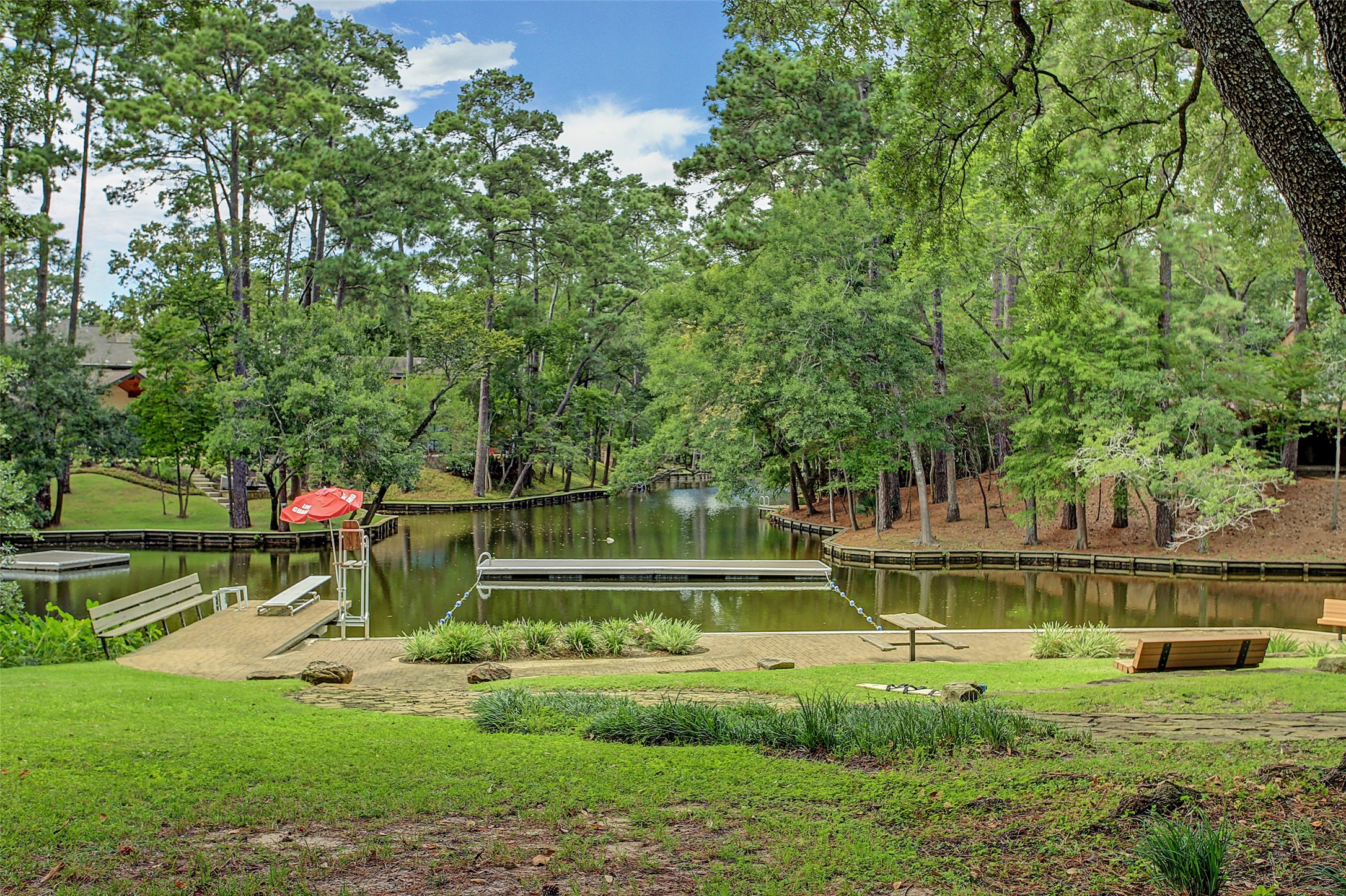 11910 Longleaf Lane, Houston, TX 77024
