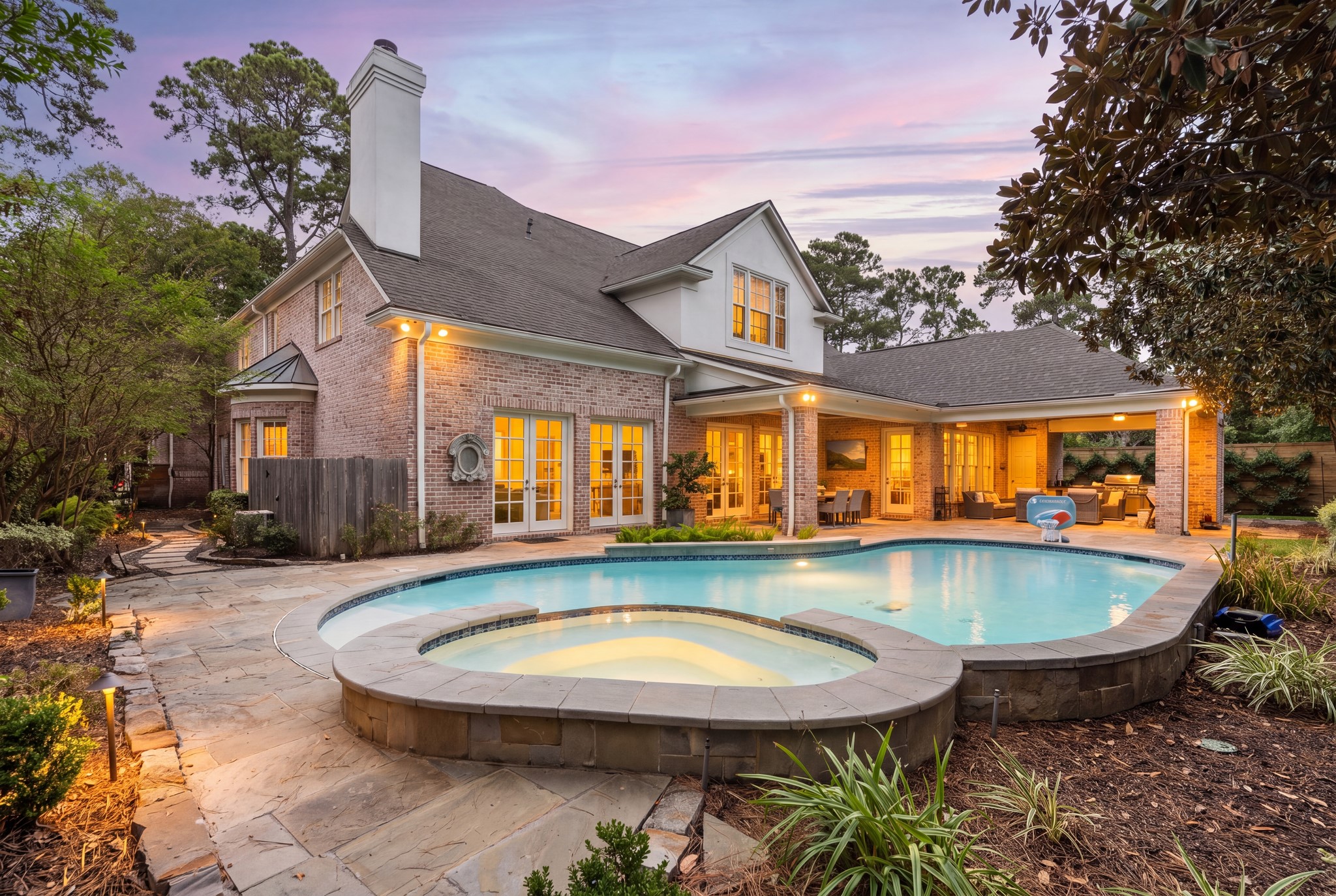 11910 Longleaf Lane, Houston, TX 77024