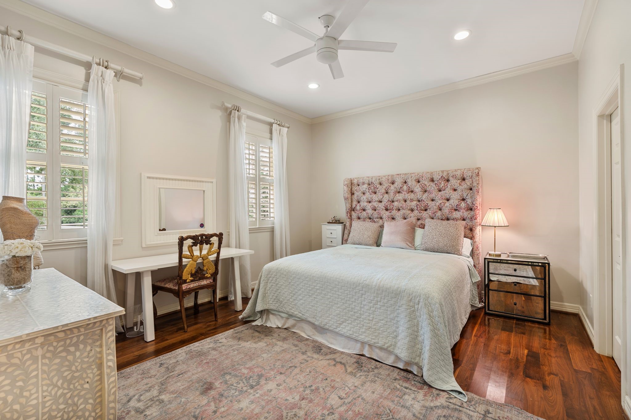 11910 Longleaf Lane, Houston, TX 77024