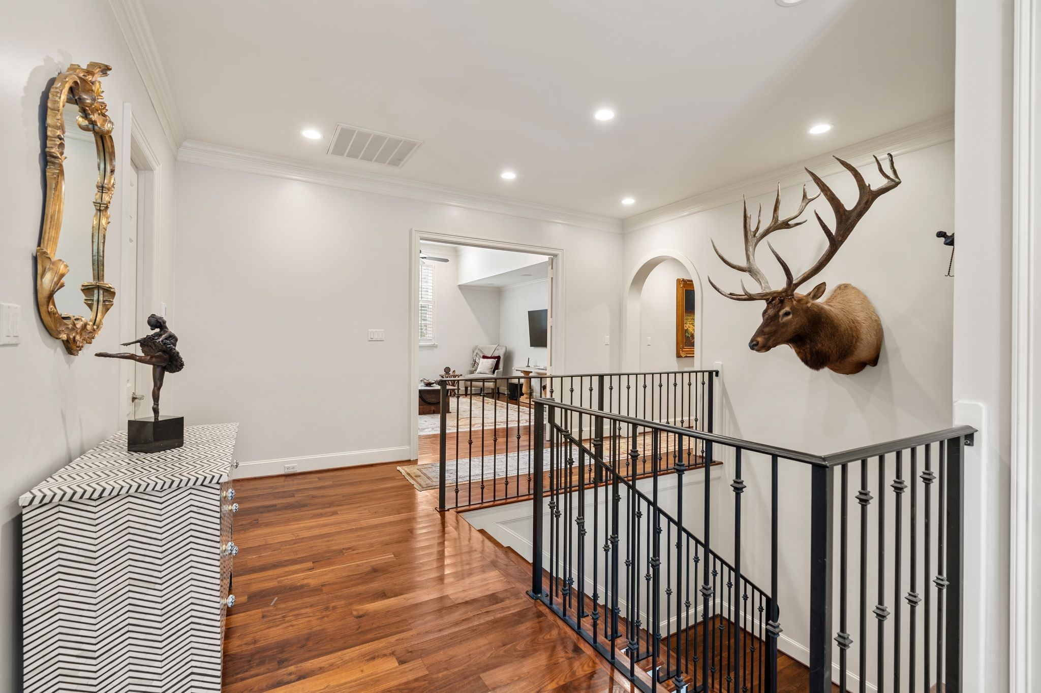 11910 Longleaf Lane, Houston, TX 77024