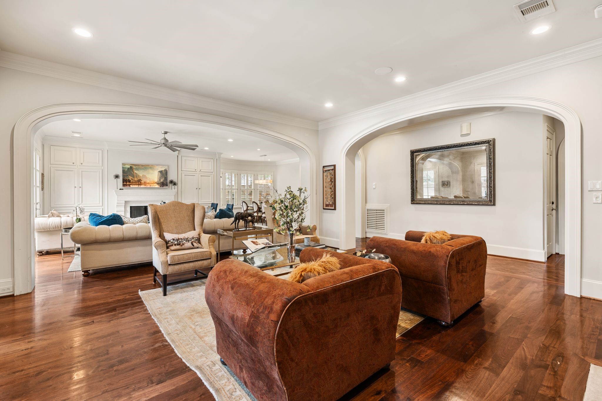 11910 Longleaf Lane, Houston, TX 77024