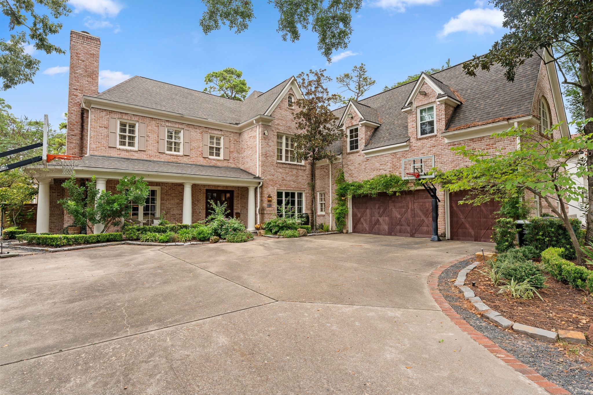 11910 Longleaf Lane, Houston, TX 77024