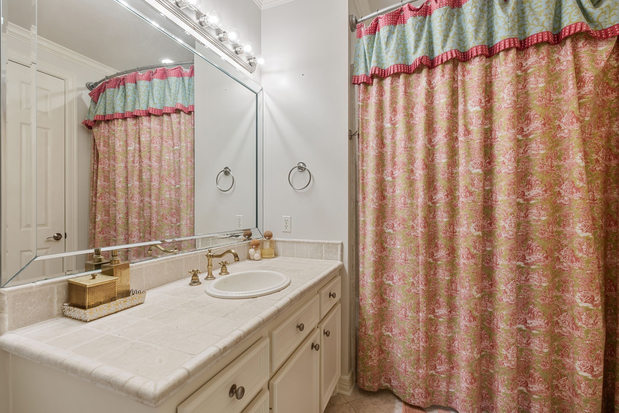 11910 Longleaf Lane, Houston, TX 77024