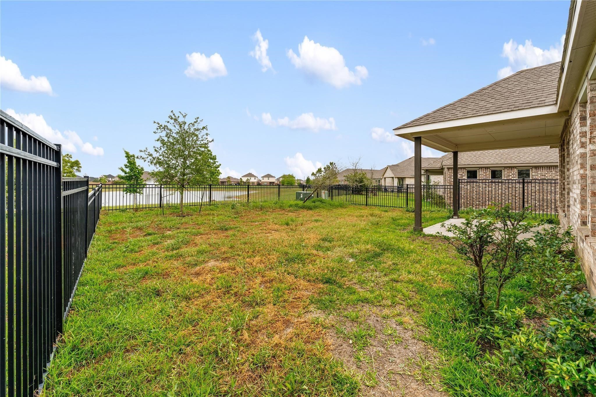 546 Long Beach Bay Drive, Katy, TX 77493