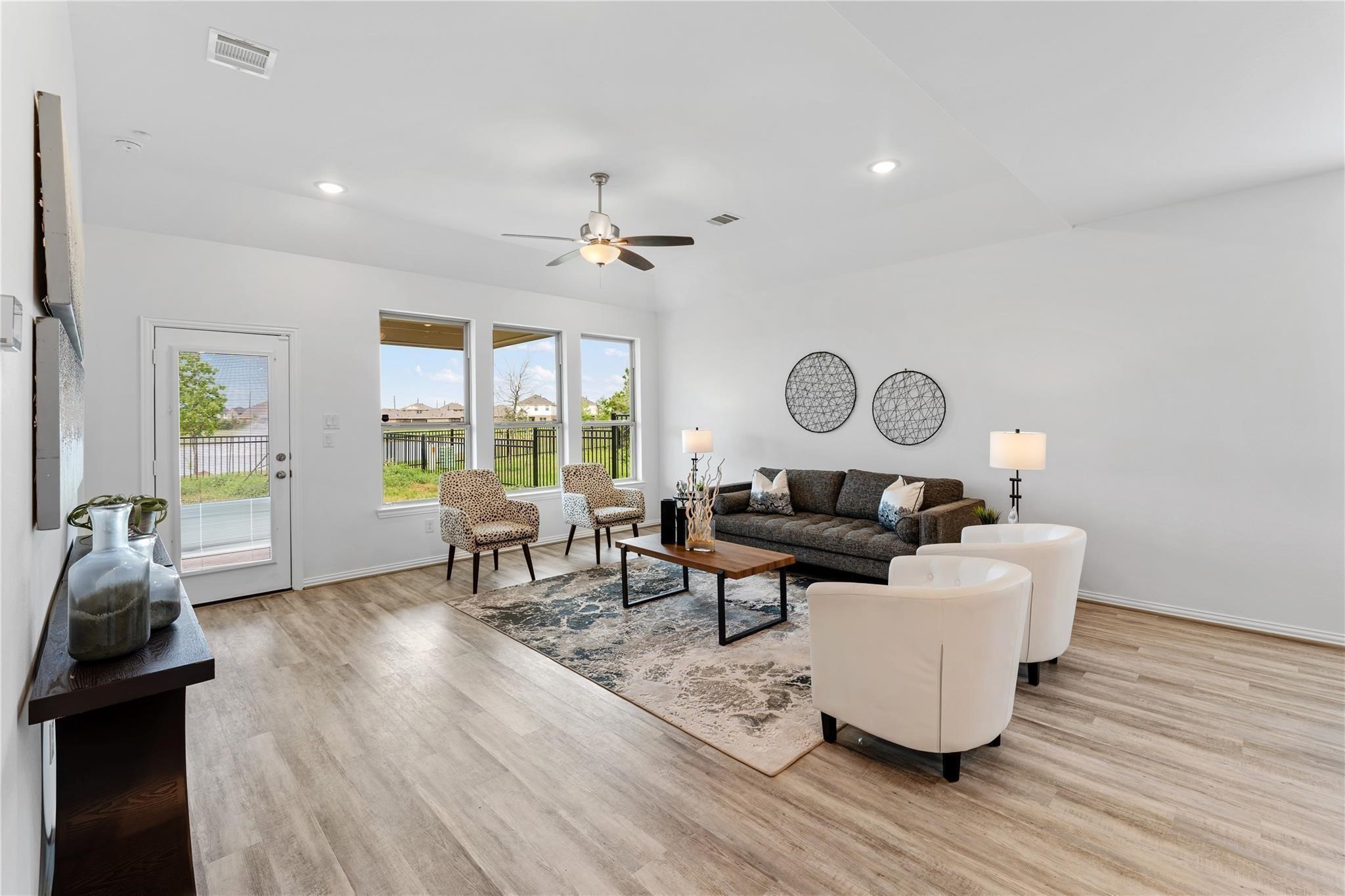 546 Long Beach Bay Drive, Katy, TX 77493