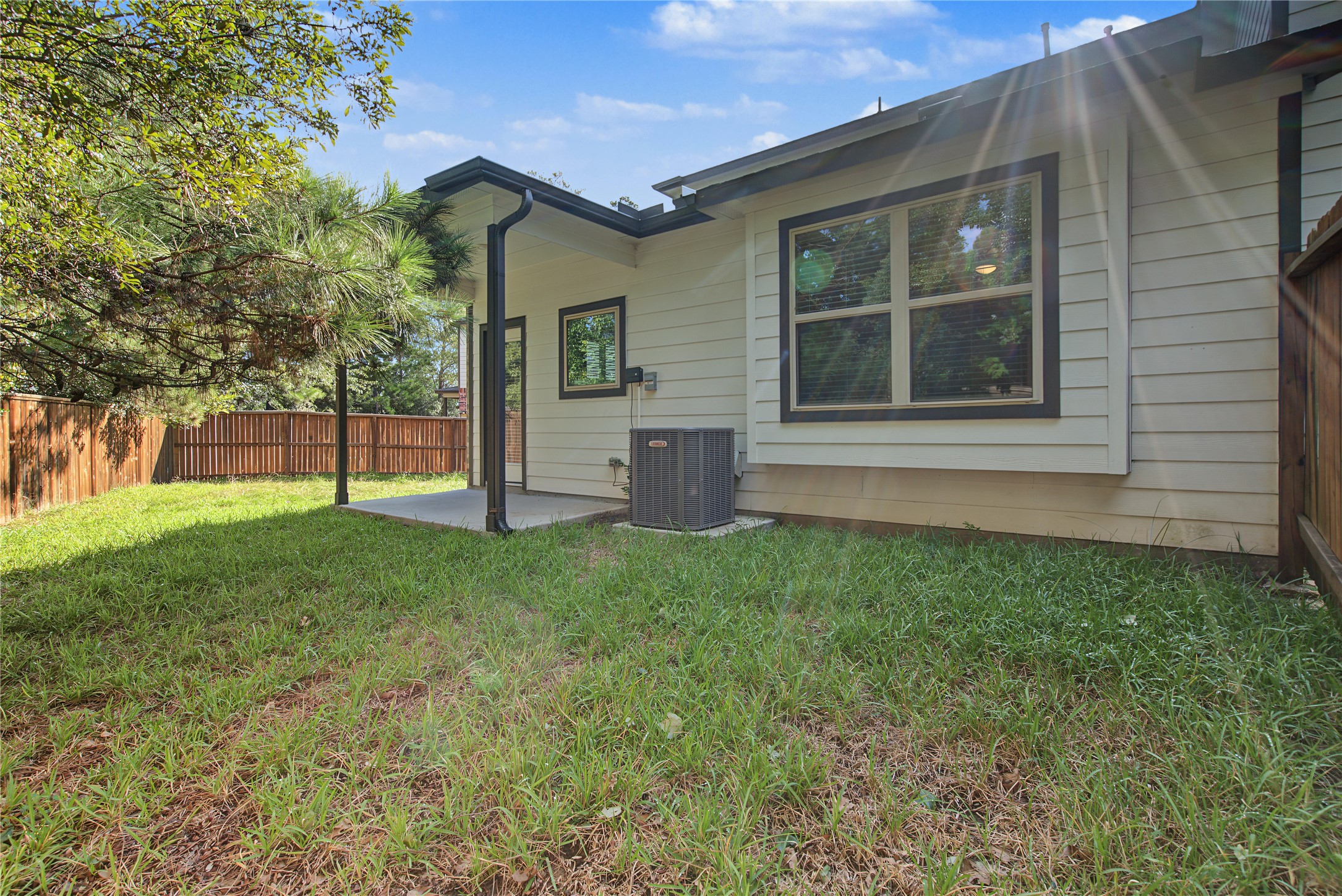 107 Silver Sky Court, Conroe, TX 77304