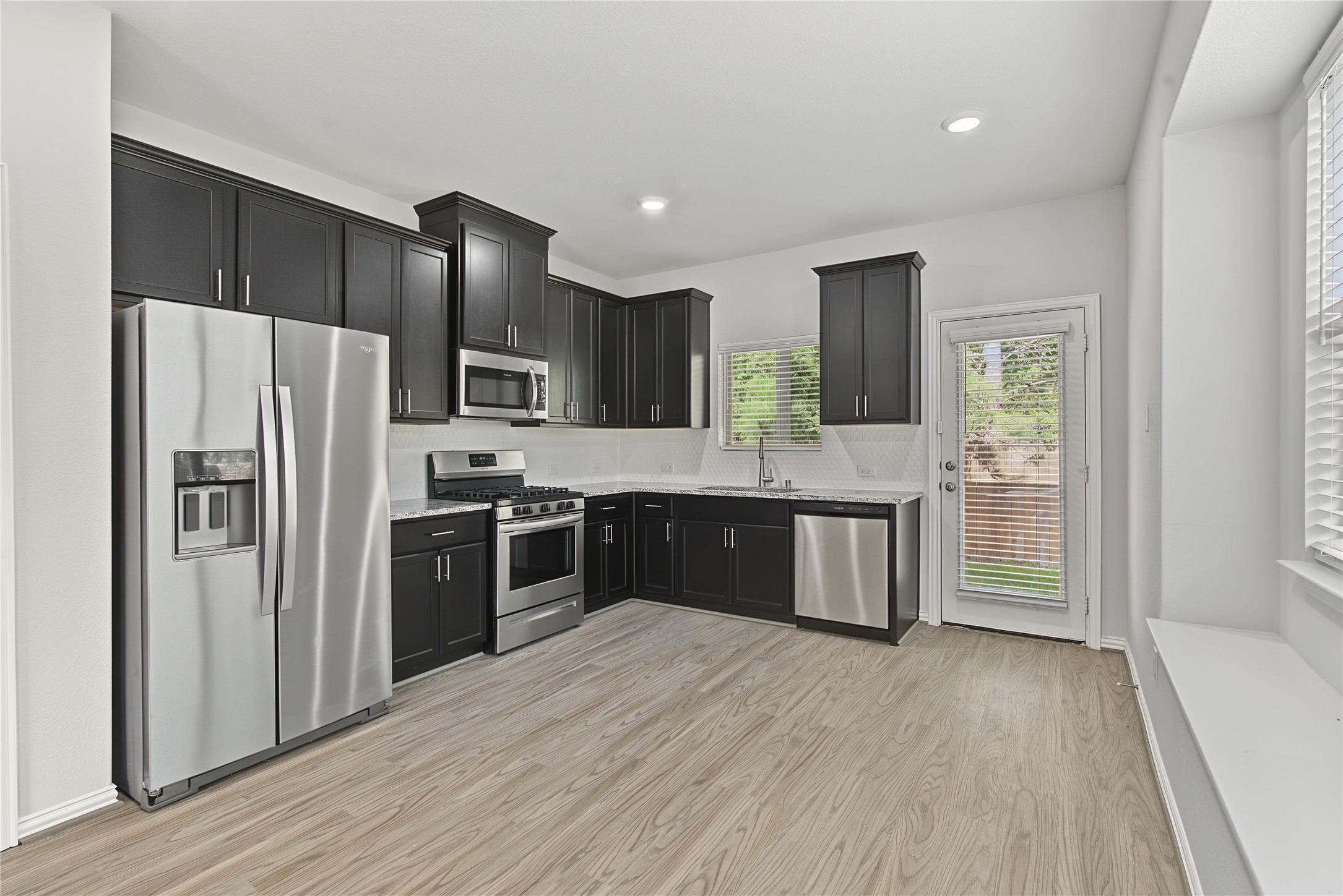 107 Silver Sky Court, Conroe, TX 77304