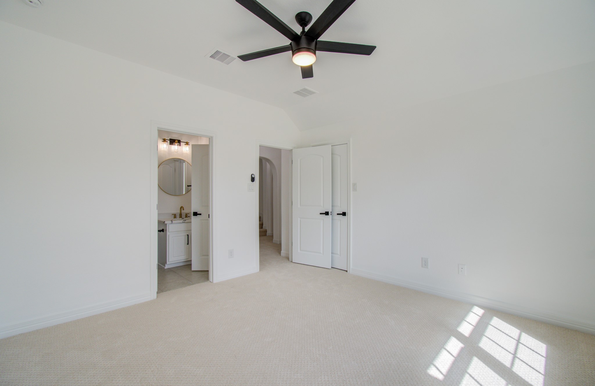 206 Cedar Creek Court, Pinehurst, TX 77362