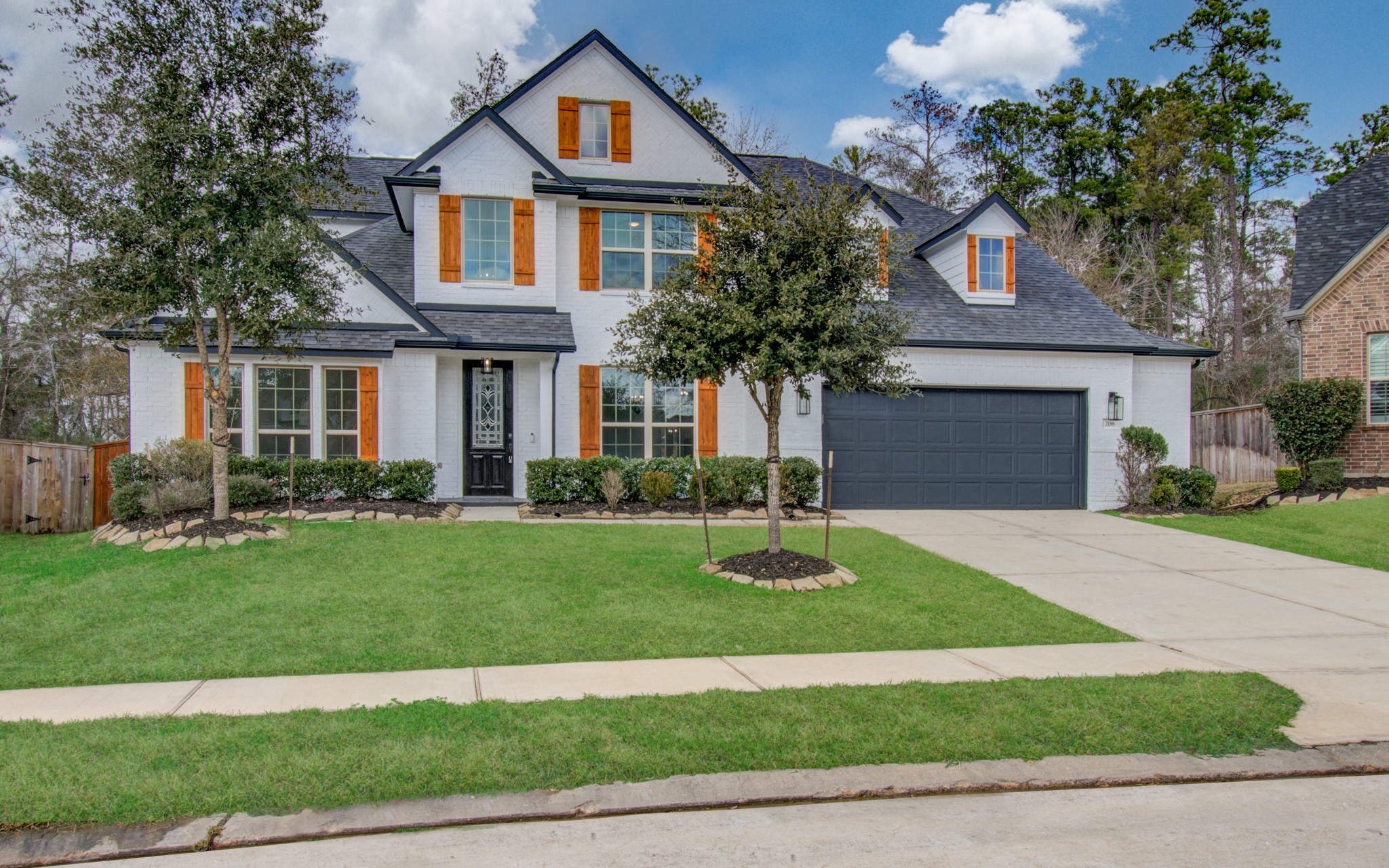 206 Cedar Creek Court, Pinehurst, TX 77362