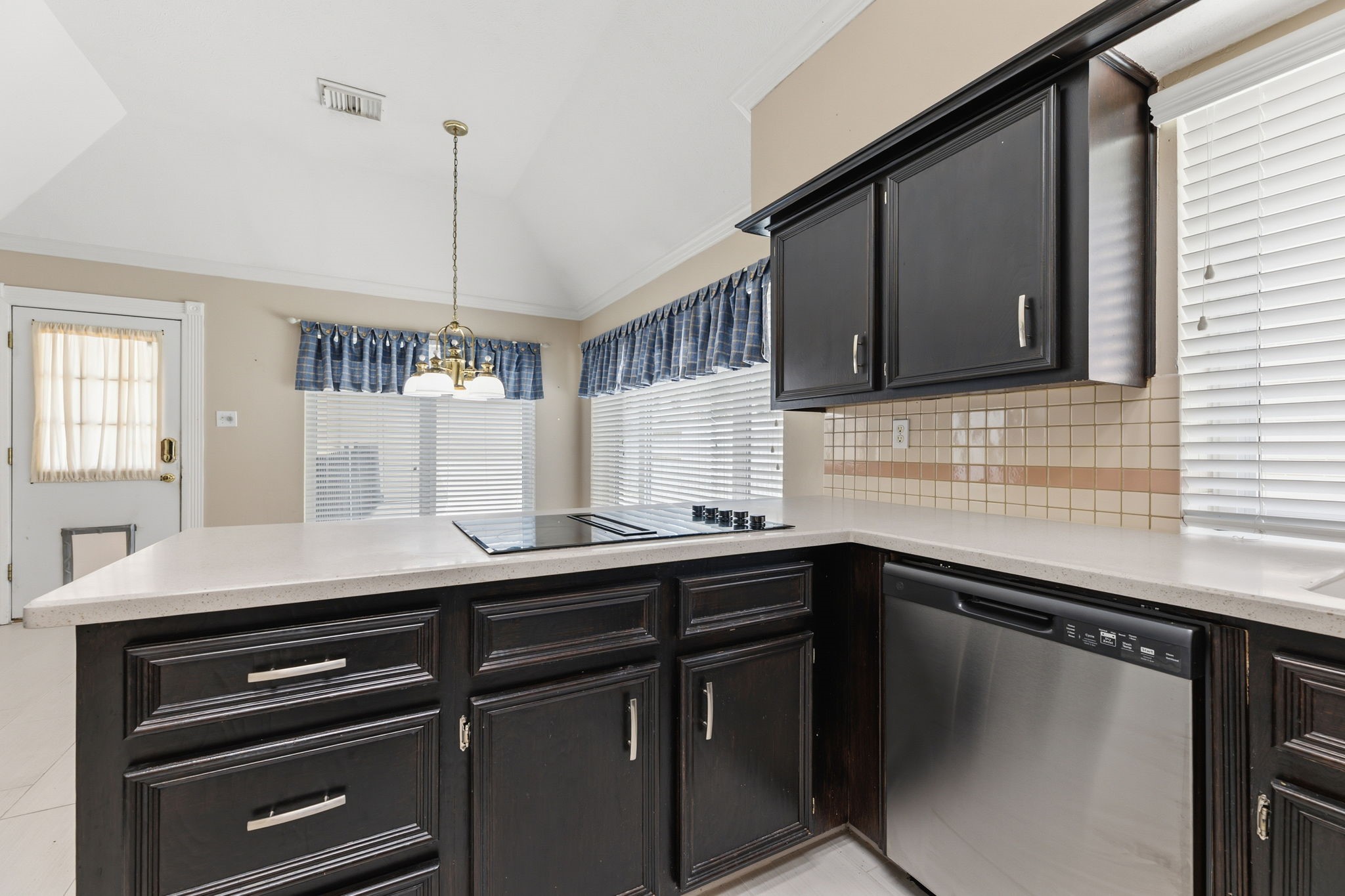 19611 Atasca Oaks Drive, Humble, TX 77346
