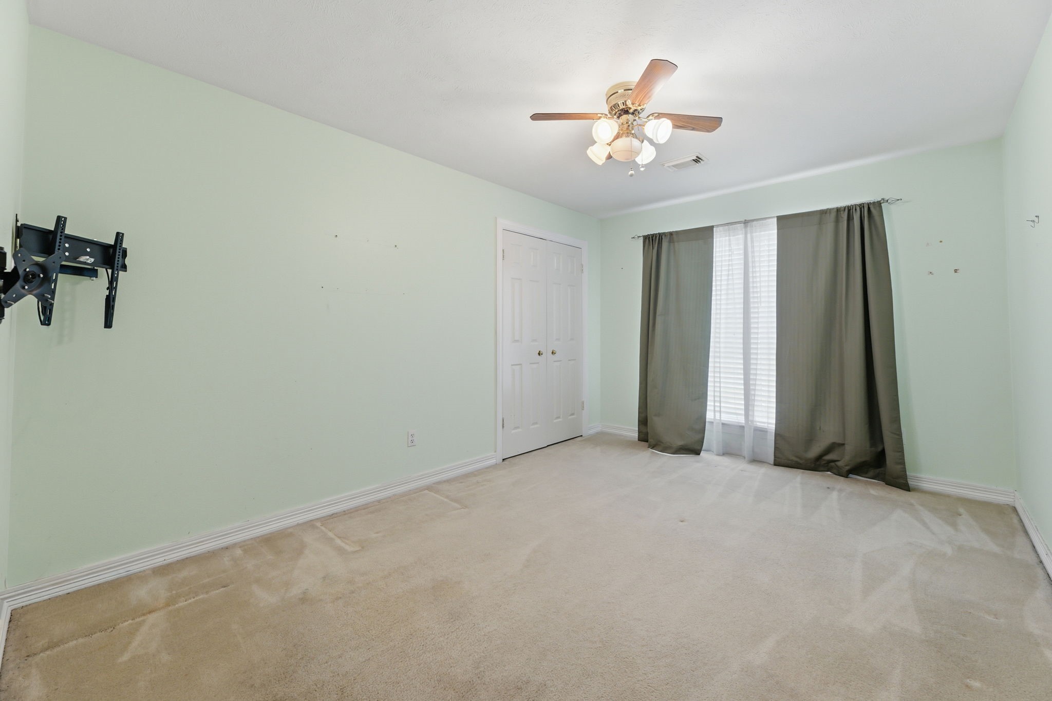 19611 Atasca Oaks Drive, Humble, TX 77346