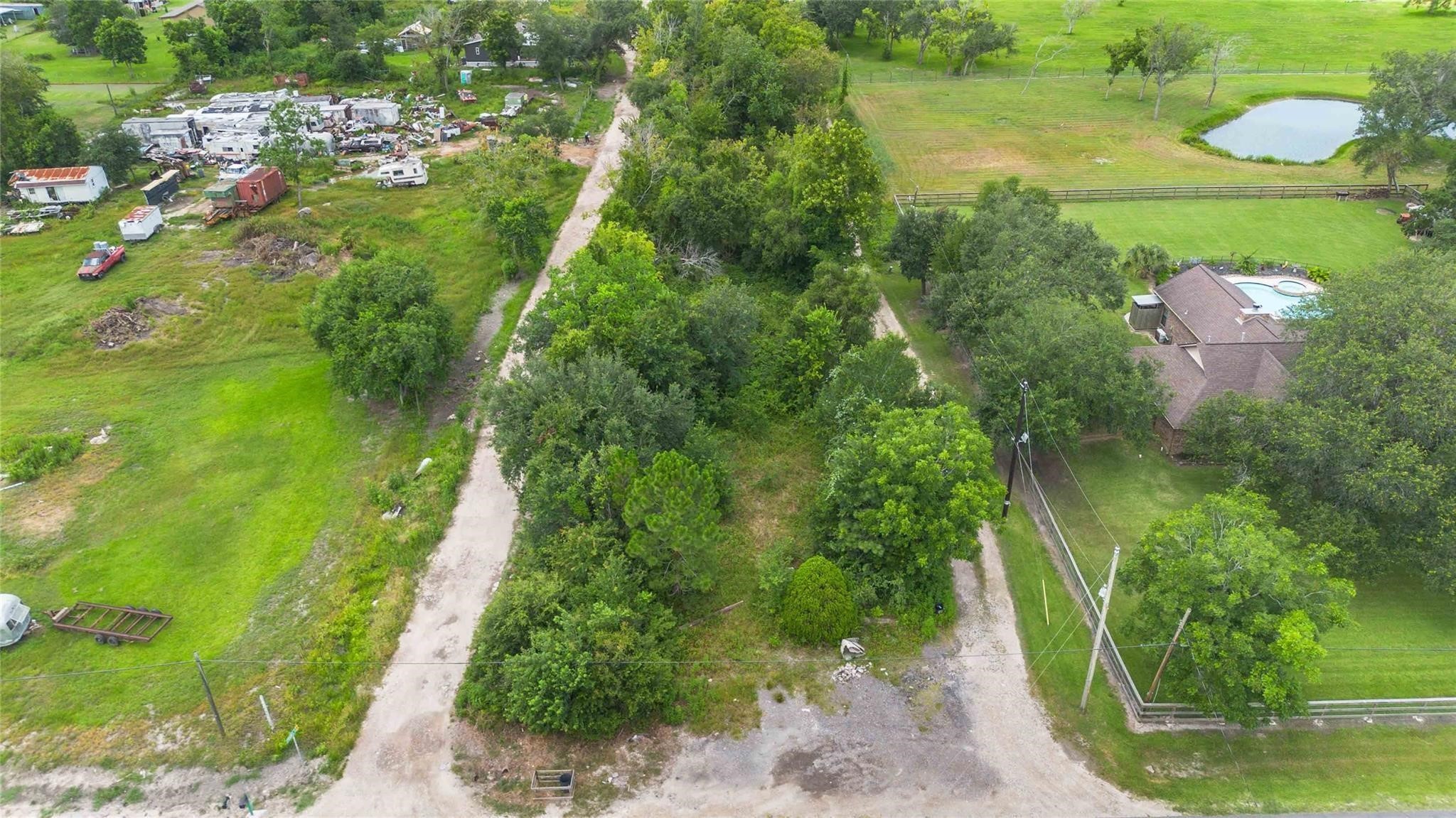 15601 Fir Road, Santa Fe, TX 77517