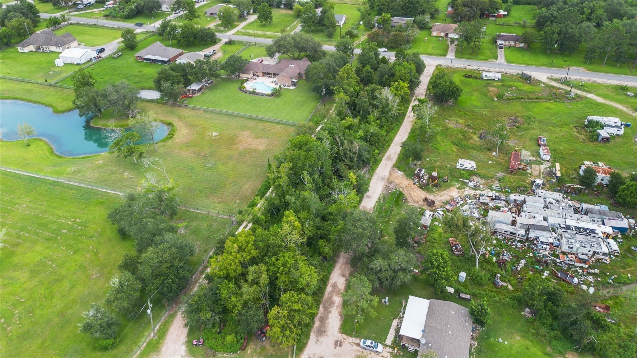 15601 Fir Road, Santa Fe, TX 77517