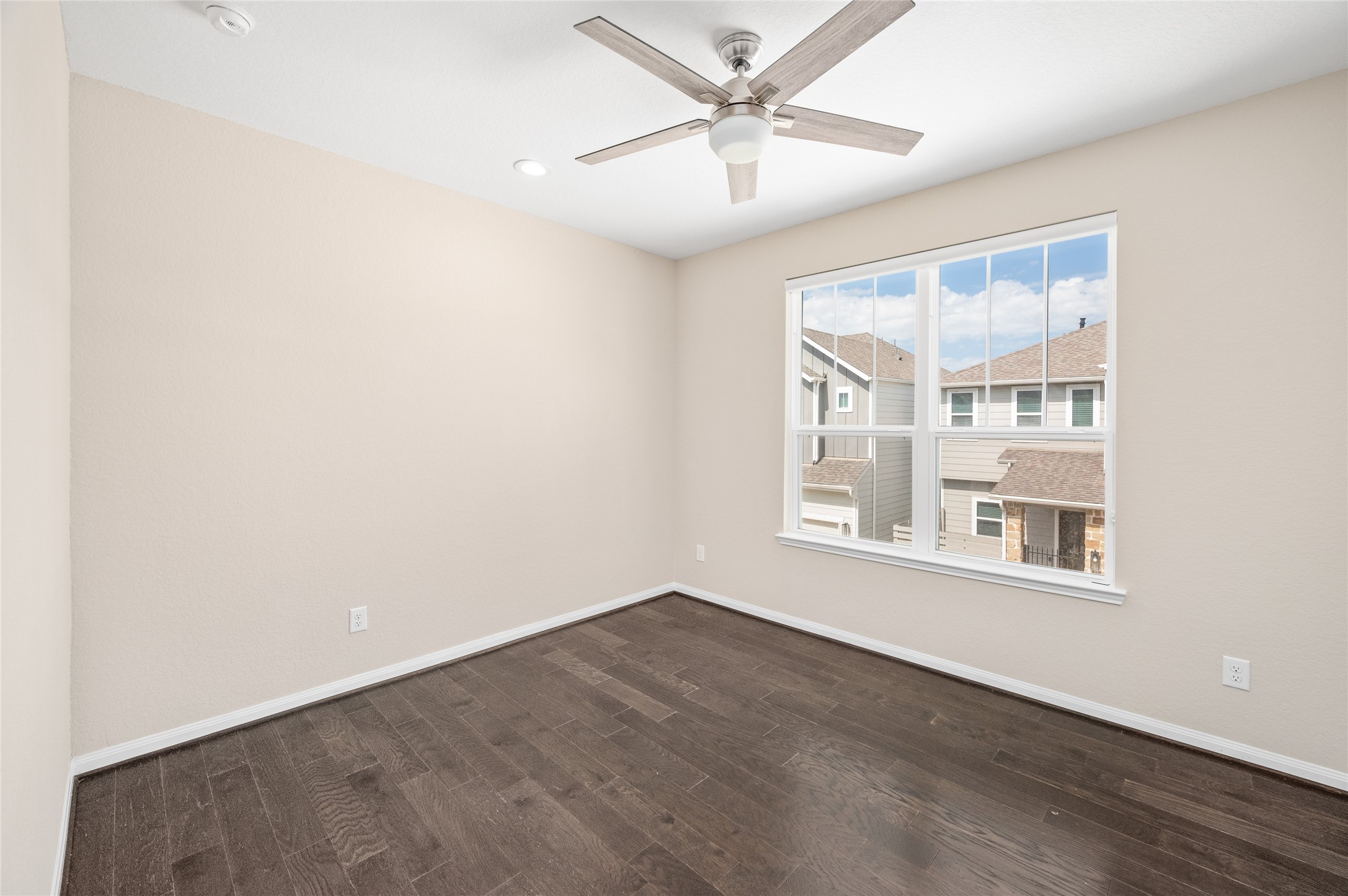 10013 Steeple Farms Drive, Houston, TX 77080