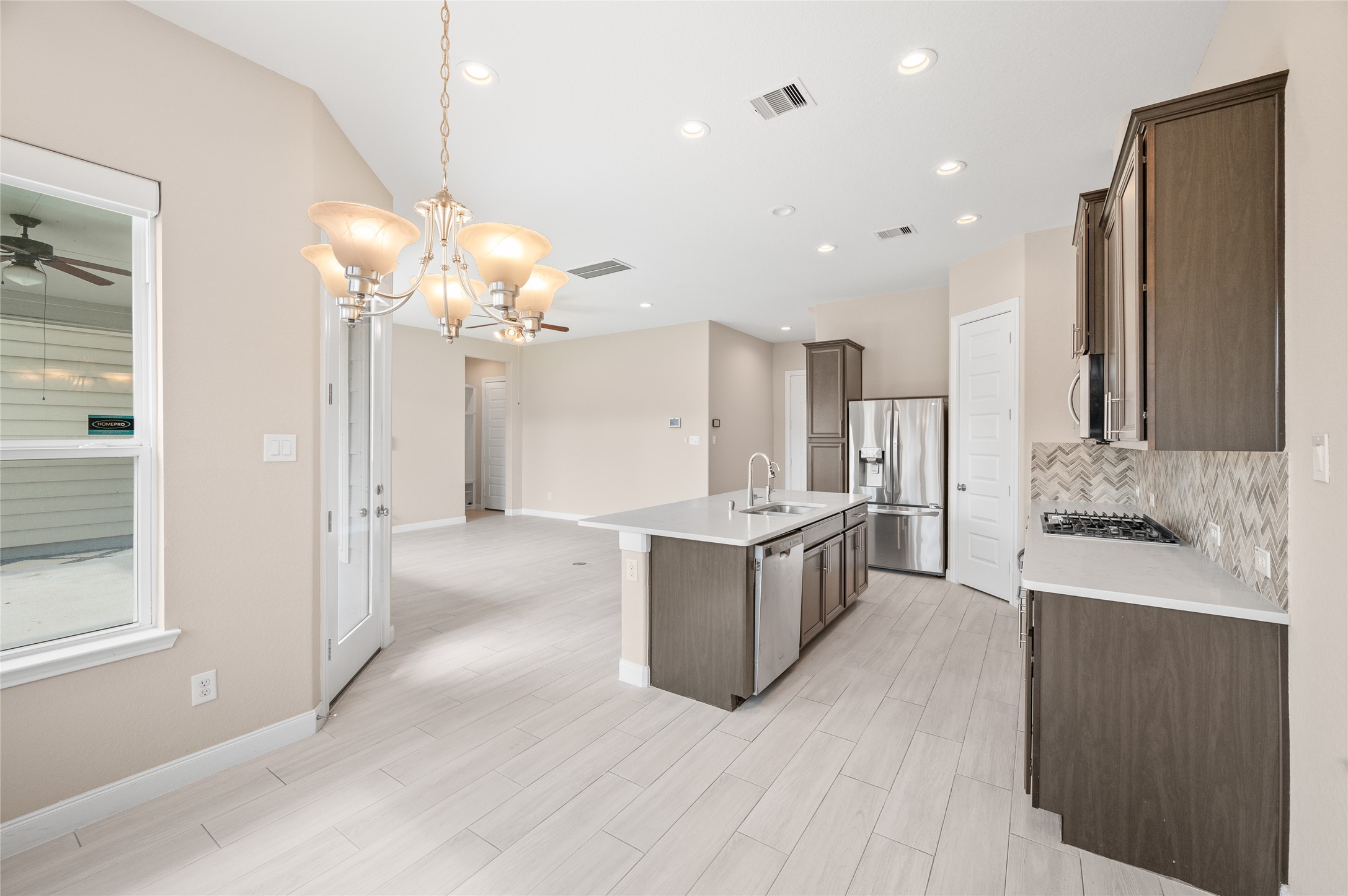 10013 Steeple Farms Drive, Houston, TX 77080 10013 Steeple Farms Drive, Houston, TX 77080