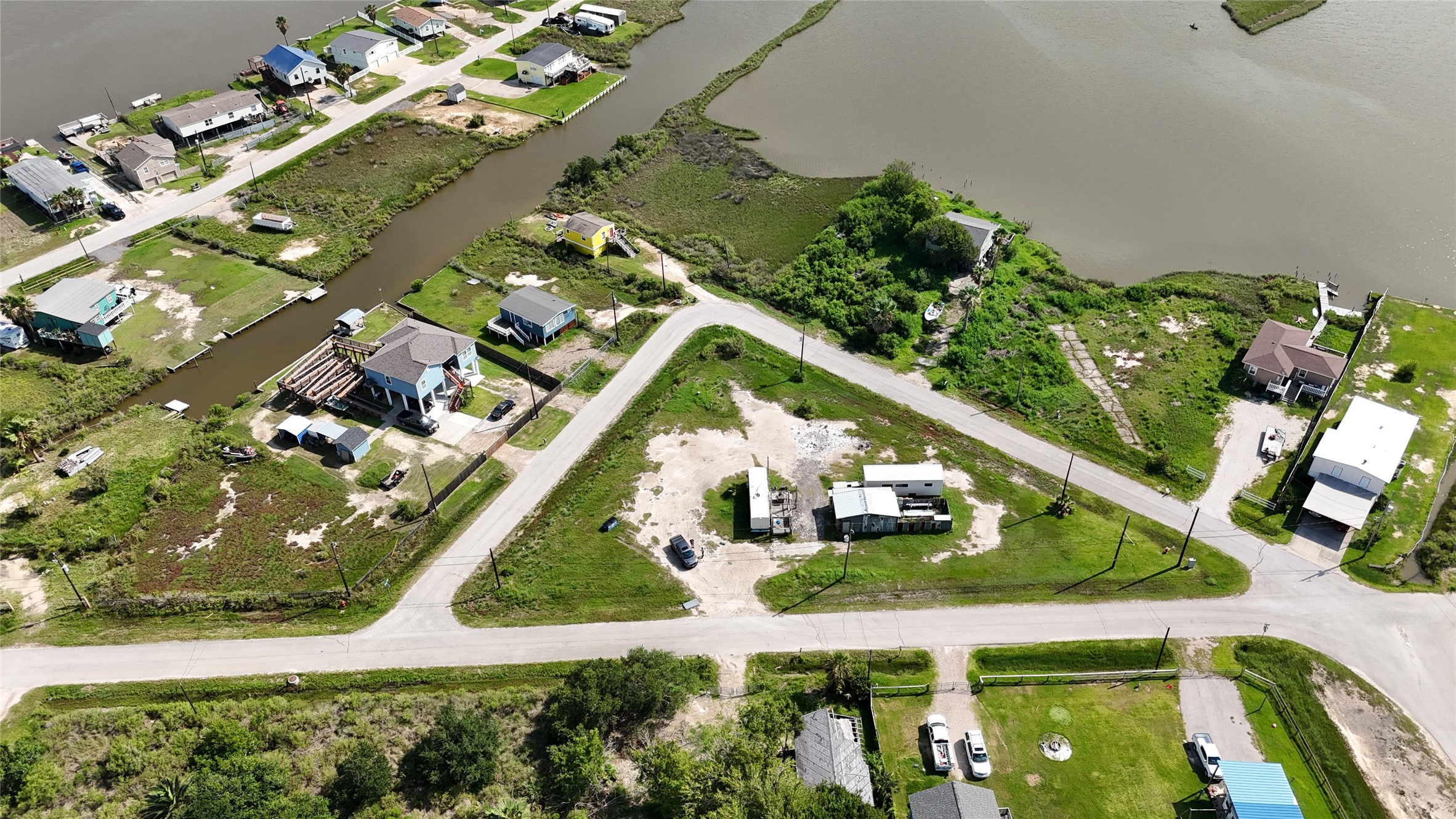 4603 Swan Street, Hitchcock, TX 77563