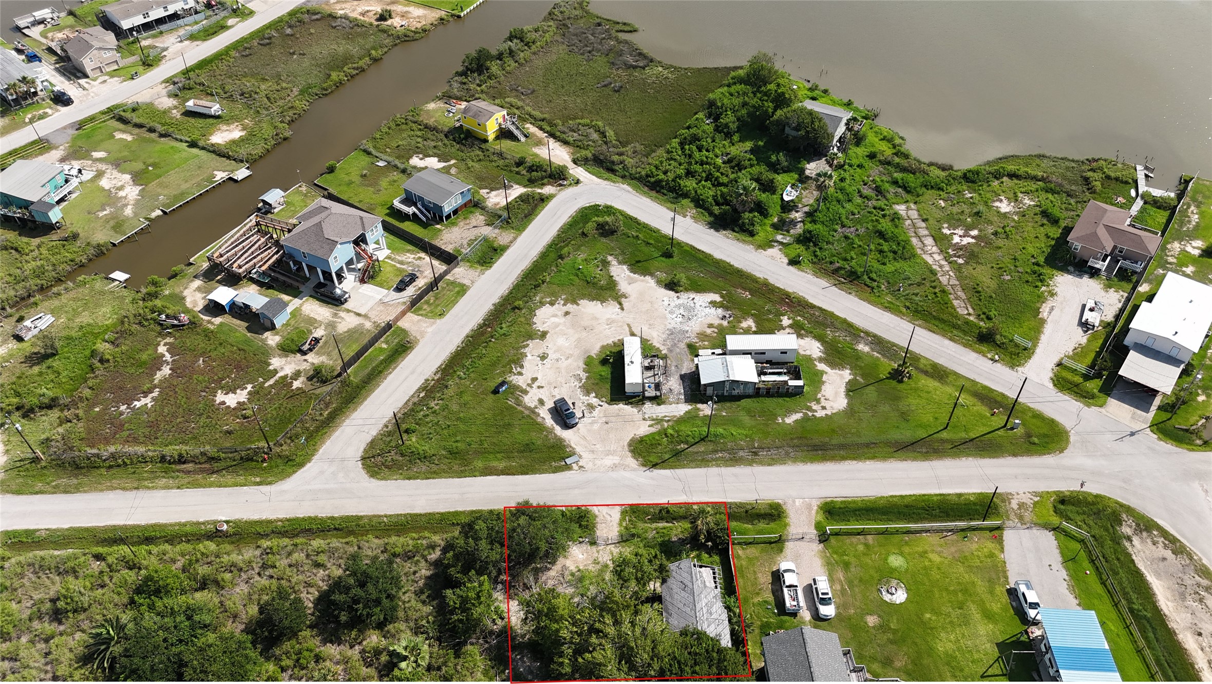 4603 Swan Street, Hitchcock, TX 77563
