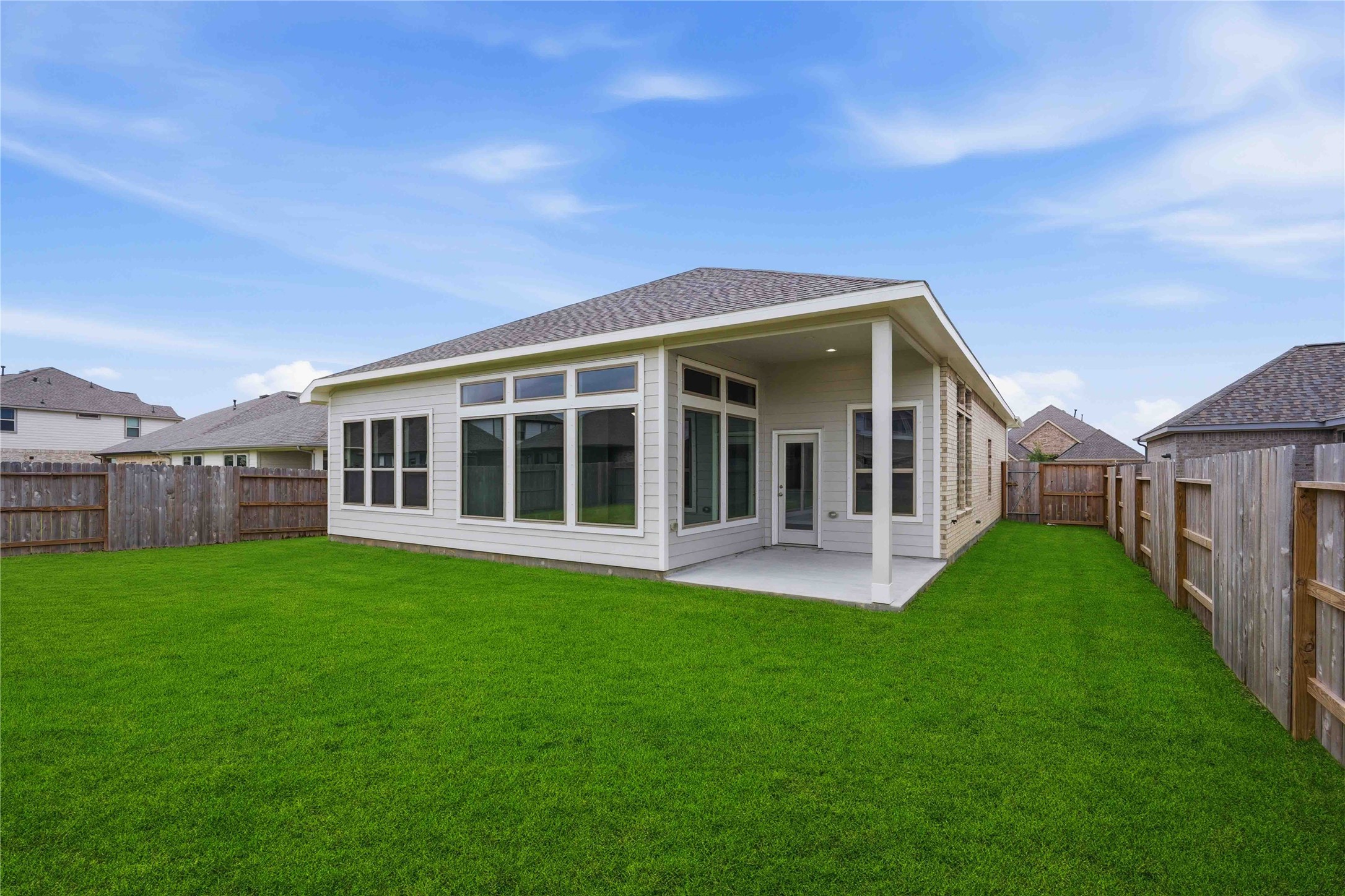 2717 Mackinac Bay Drive, La Marque, TX 77568