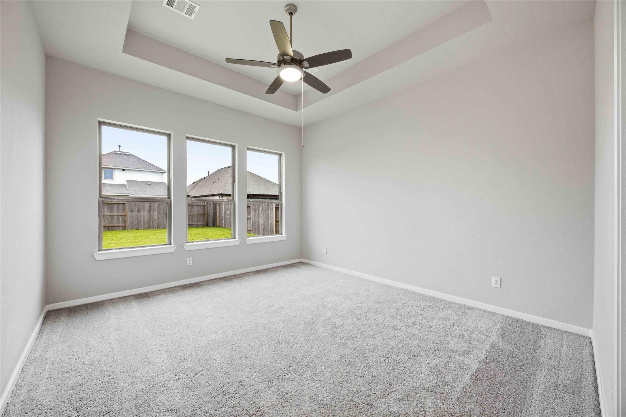 2717 Mackinac Bay Drive, La Marque, TX 77568