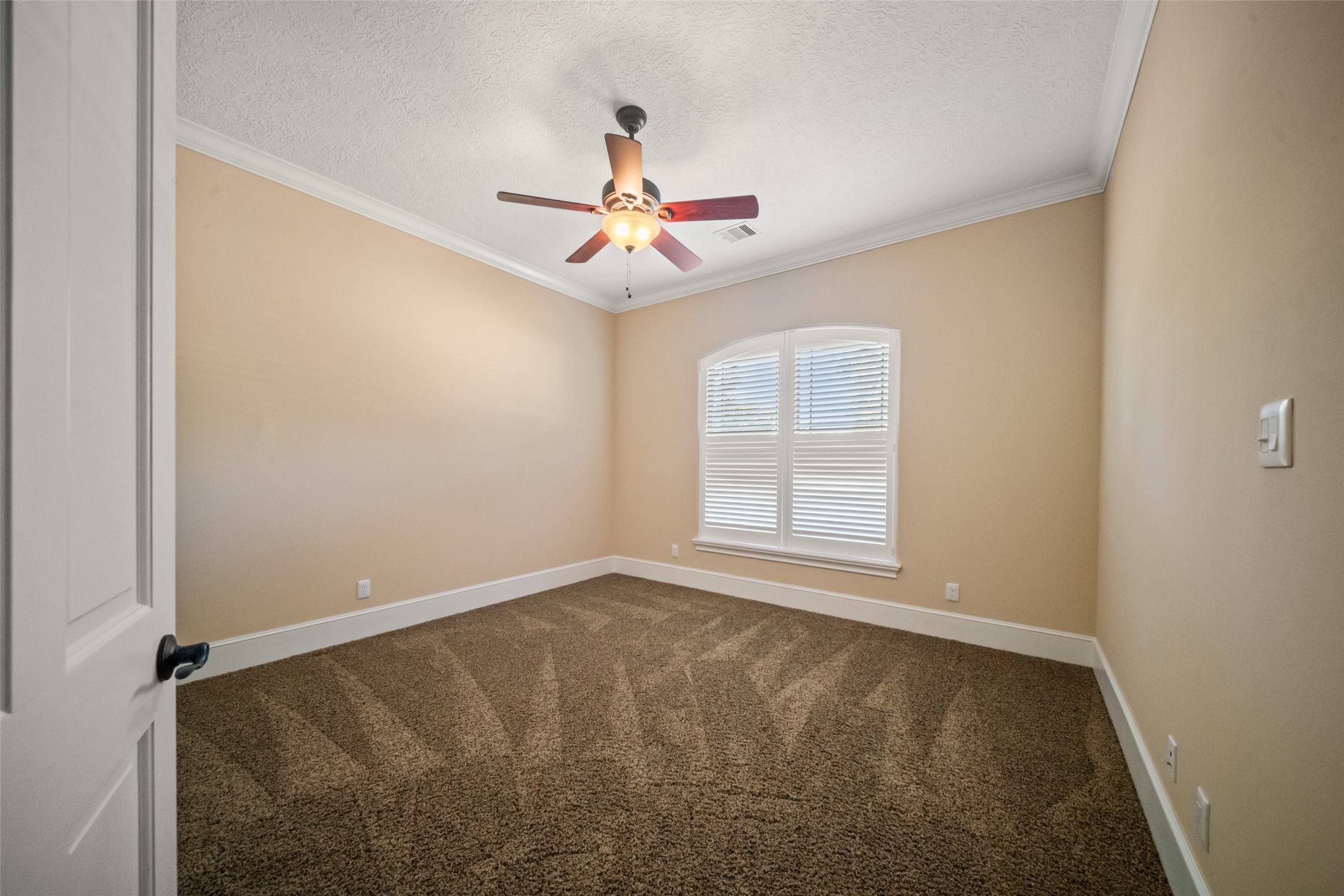 21710 Pino Lane, Crosby, TX 77532