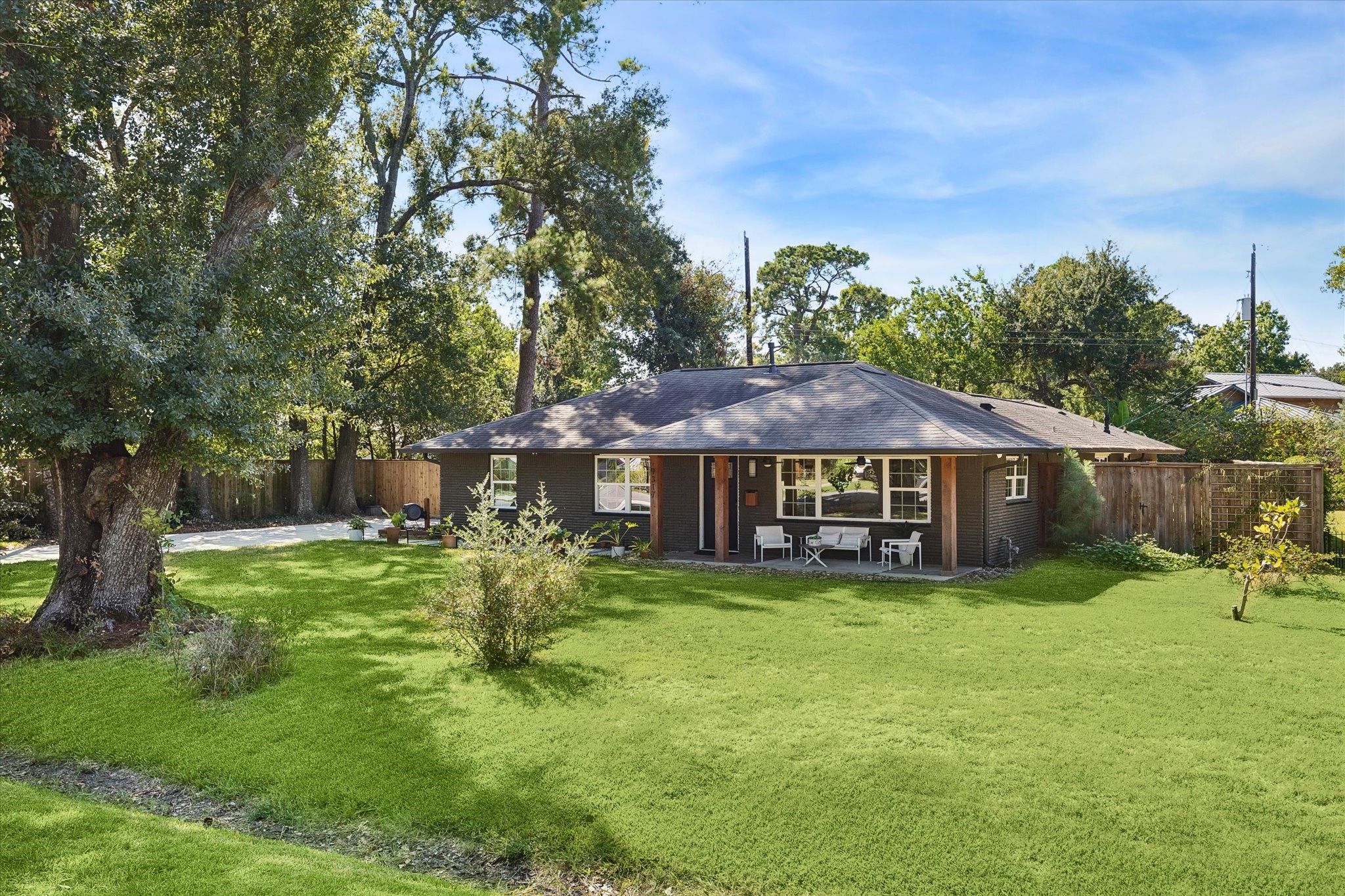 9317 Livernois Road, Houston, TX 77080