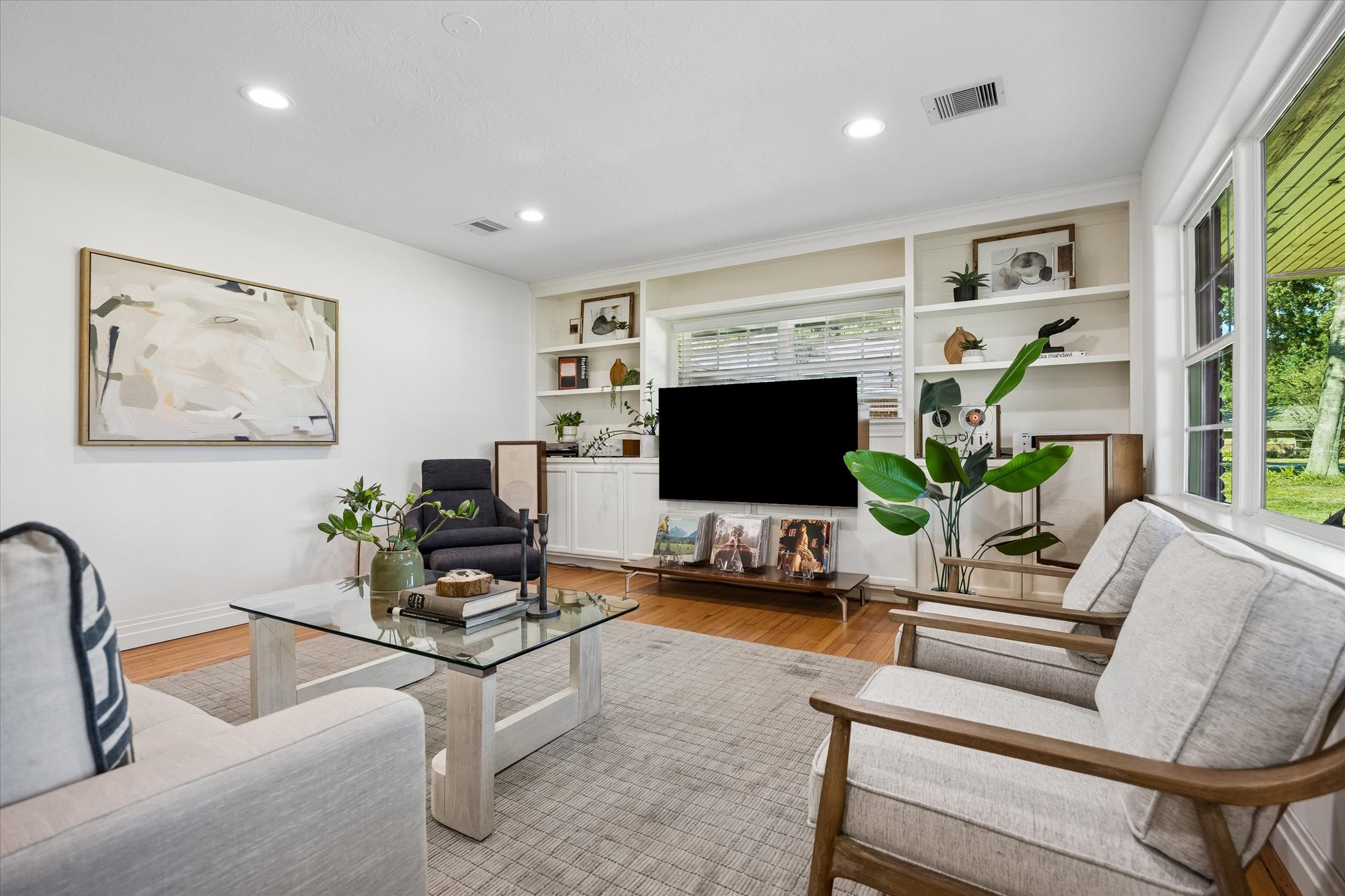 9317 Livernois Road, Houston, TX 77080