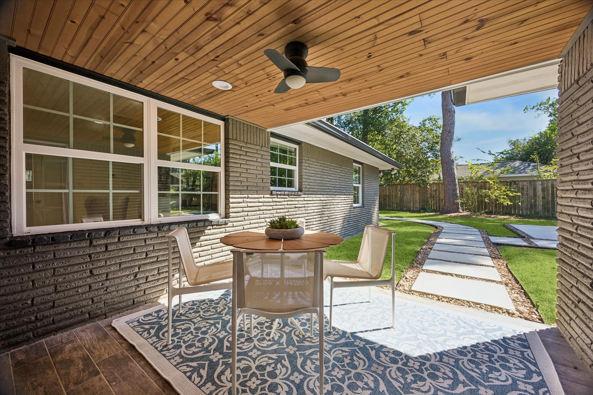 9317 Livernois Road, Houston, TX 77080