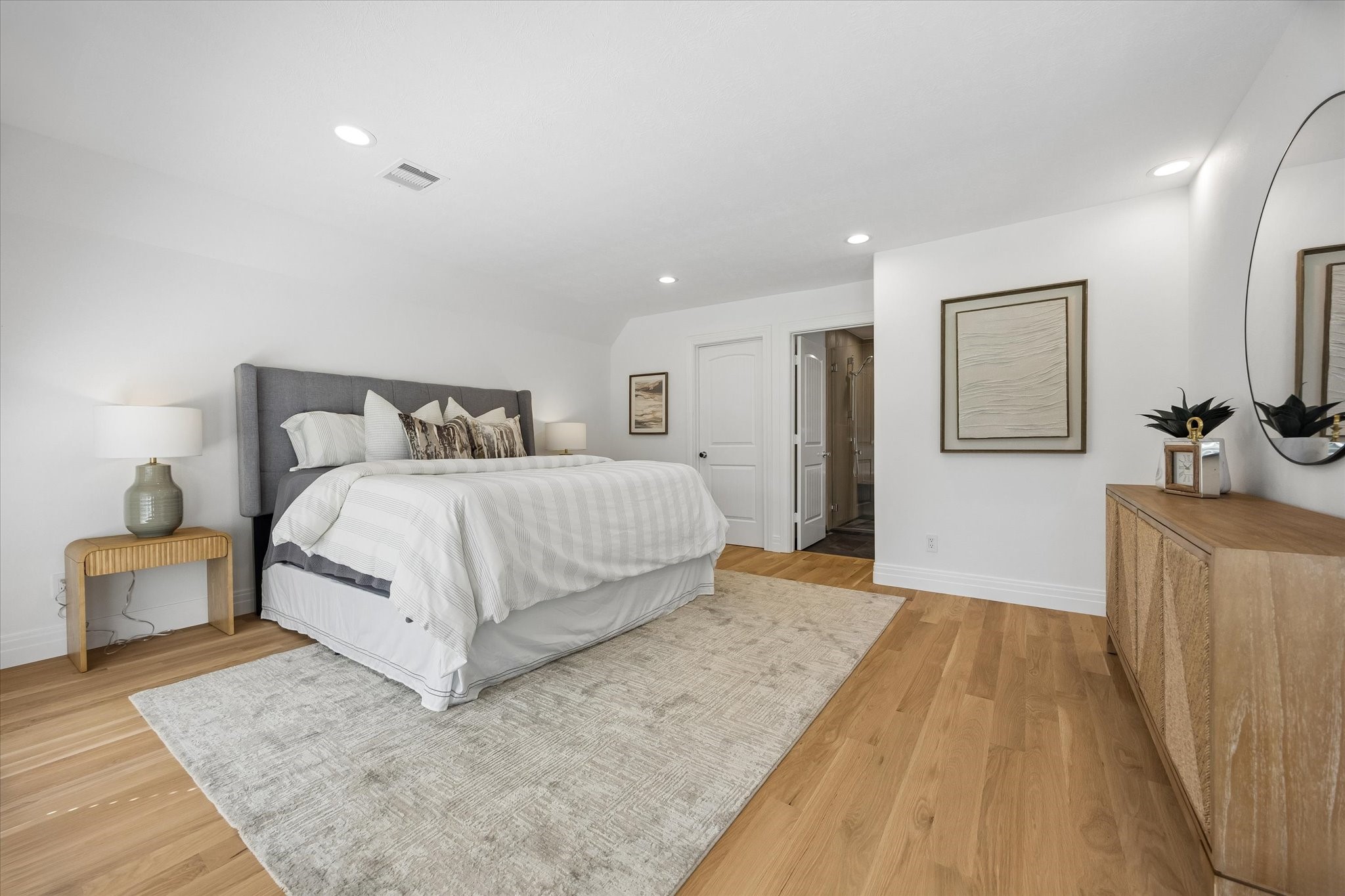 9317 Livernois Road, Houston, TX 77080
