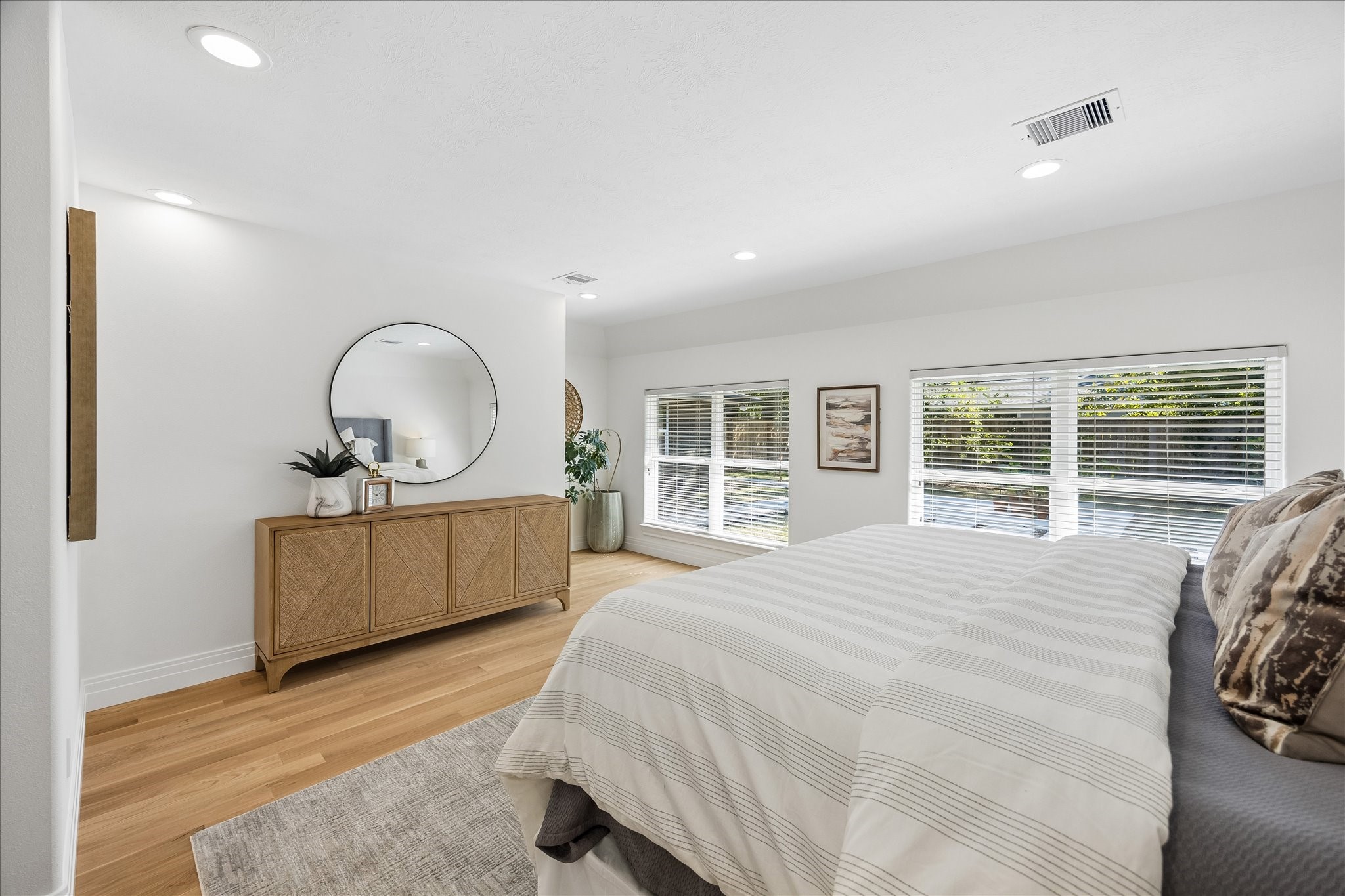 9317 Livernois Road, Houston, TX 77080