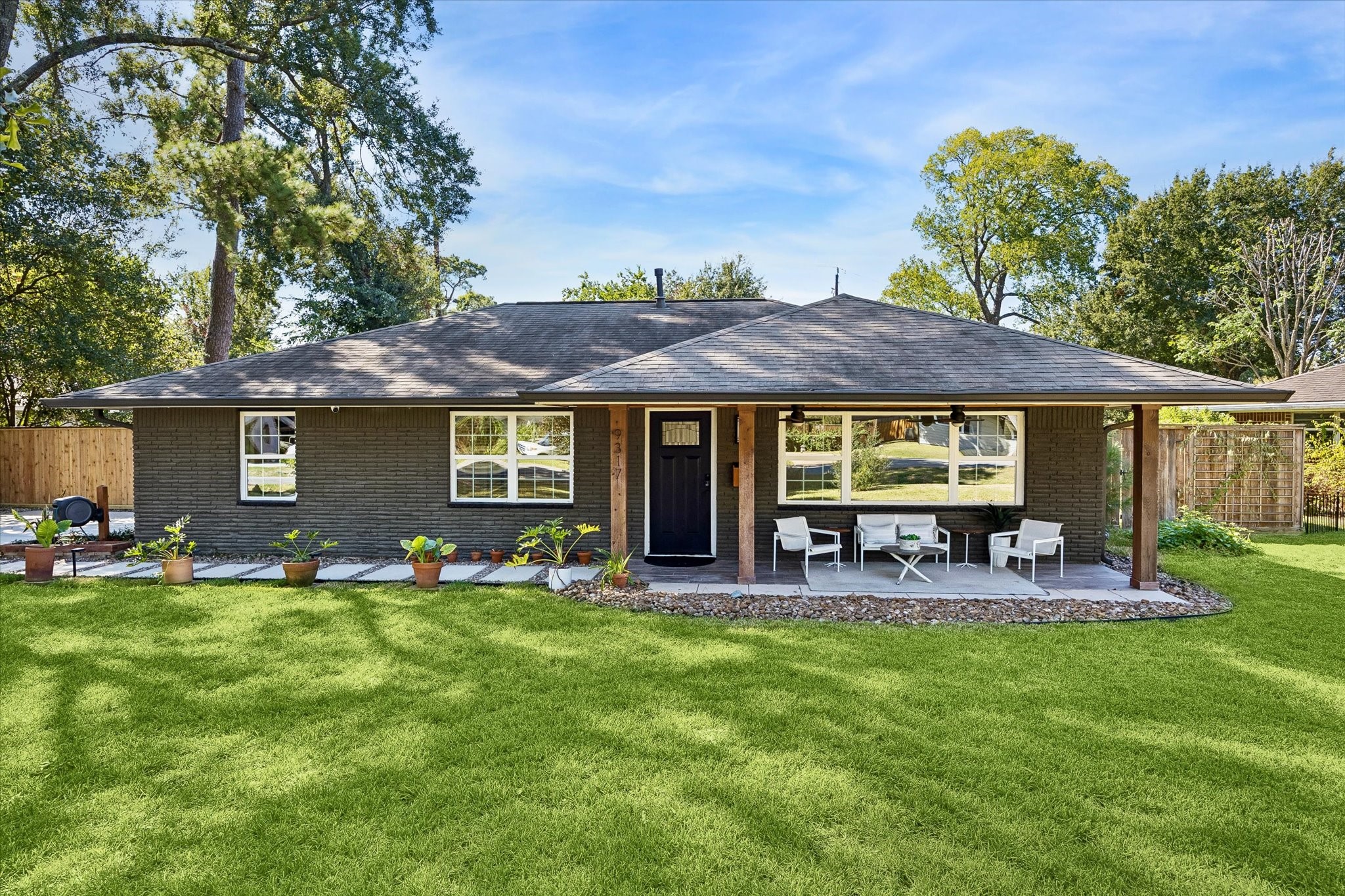9317 Livernois Road, Houston, TX 77080