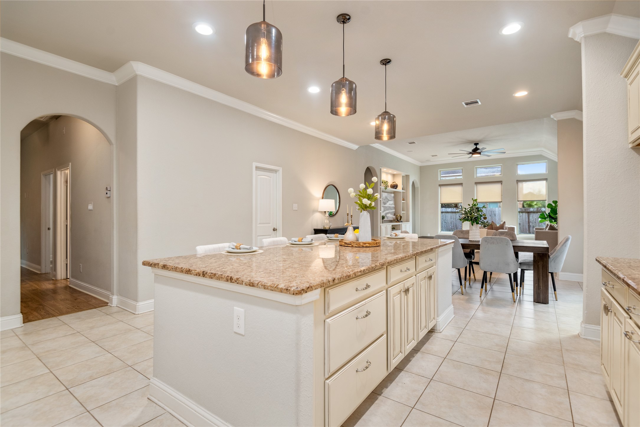 4804 Ladona Court, League City, TX 77573