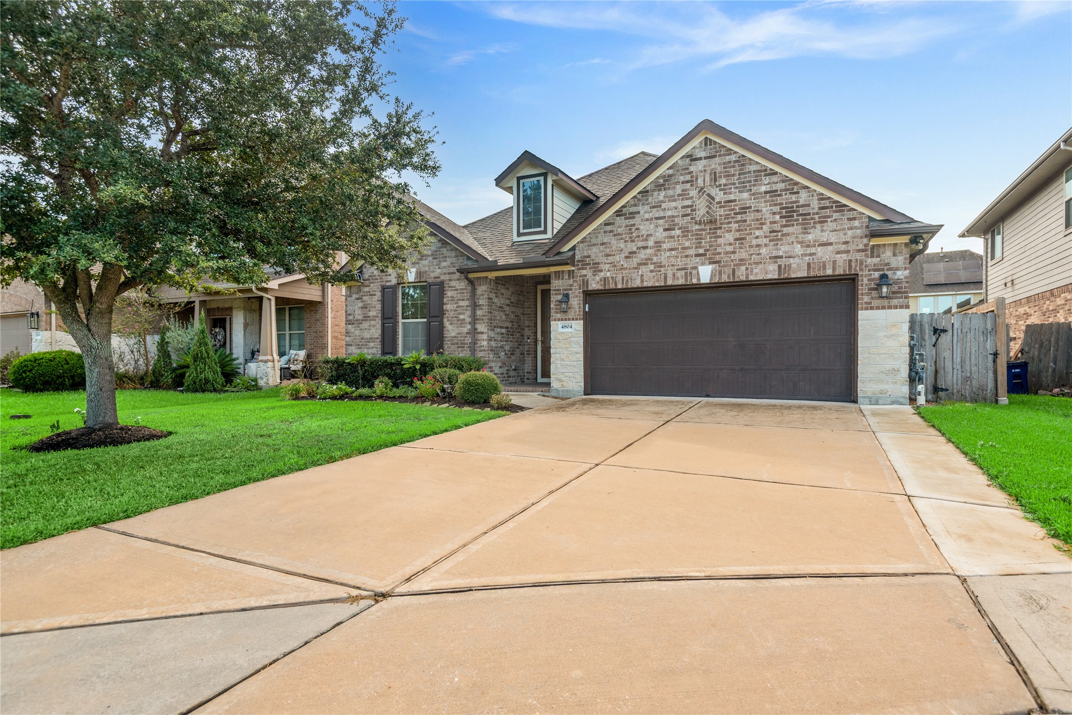 4804 Ladona Court, League City, TX 77573