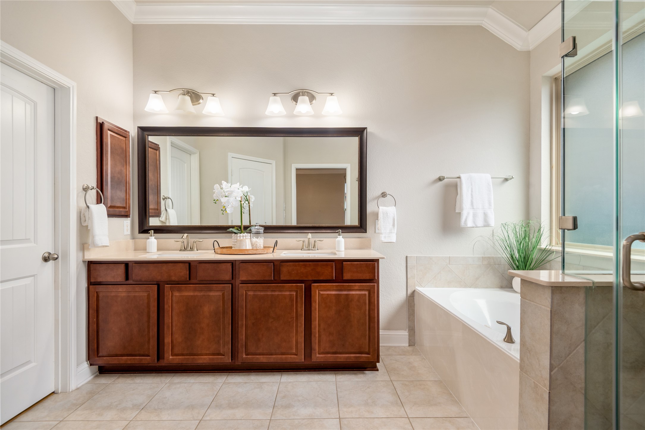 4804 Ladona Court, League City, TX 77573