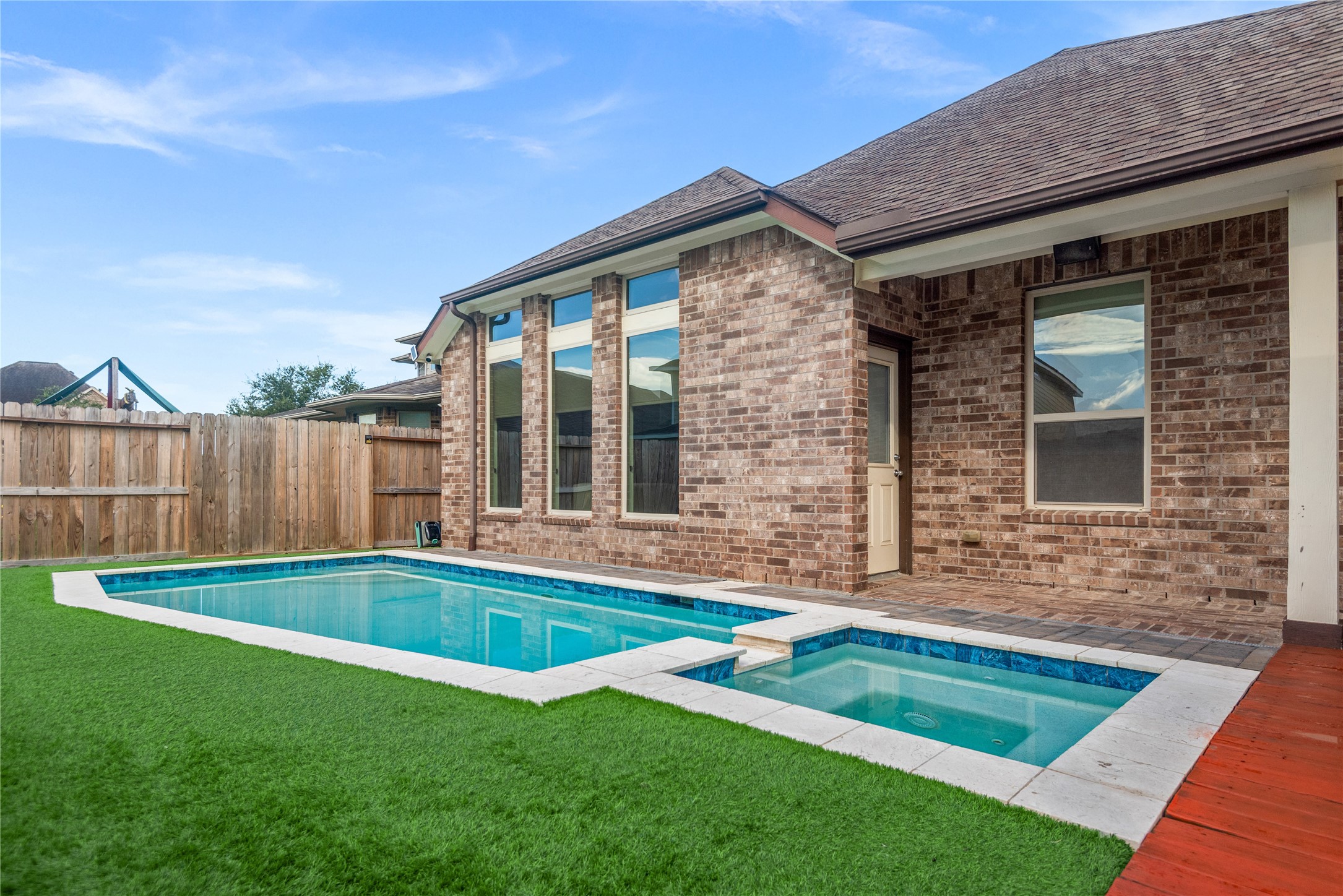 4804 Ladona Court, League City, TX 77573