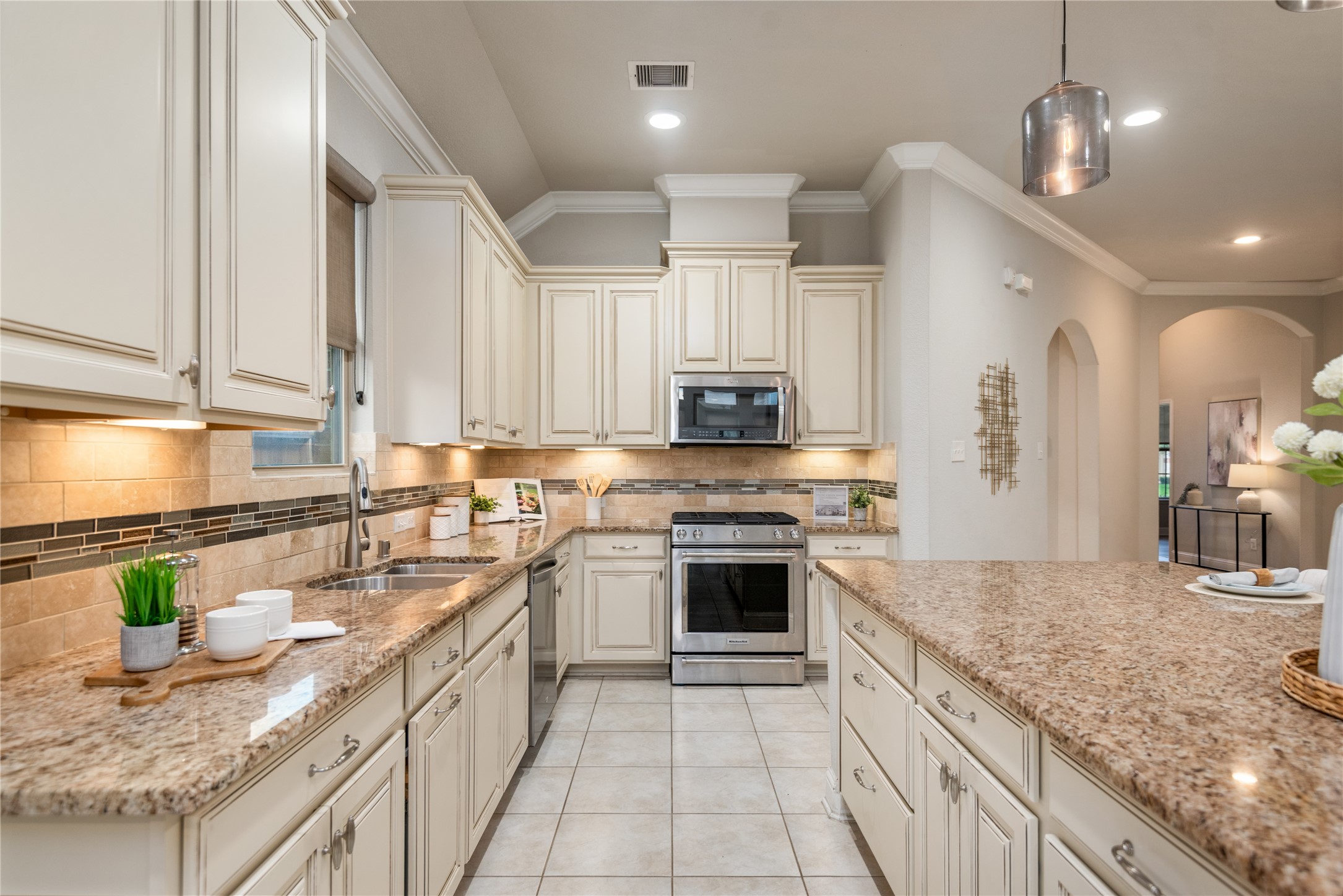 4804 Ladona Court, League City, TX 77573