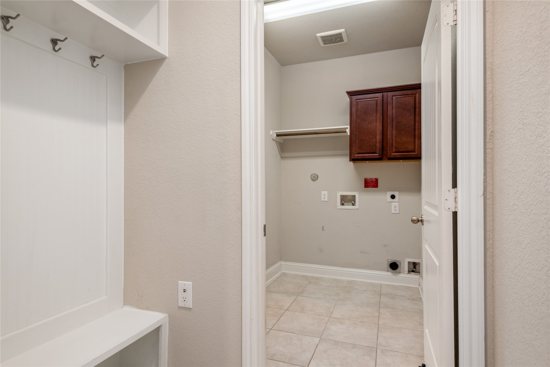 4804 Ladona Court, League City, TX 77573