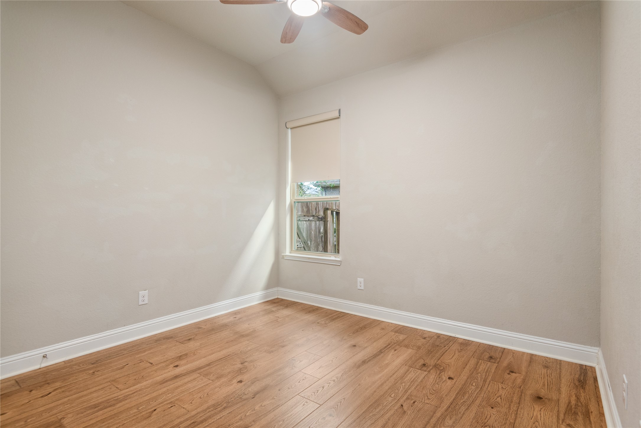 4804 Ladona Court, League City, TX 77573